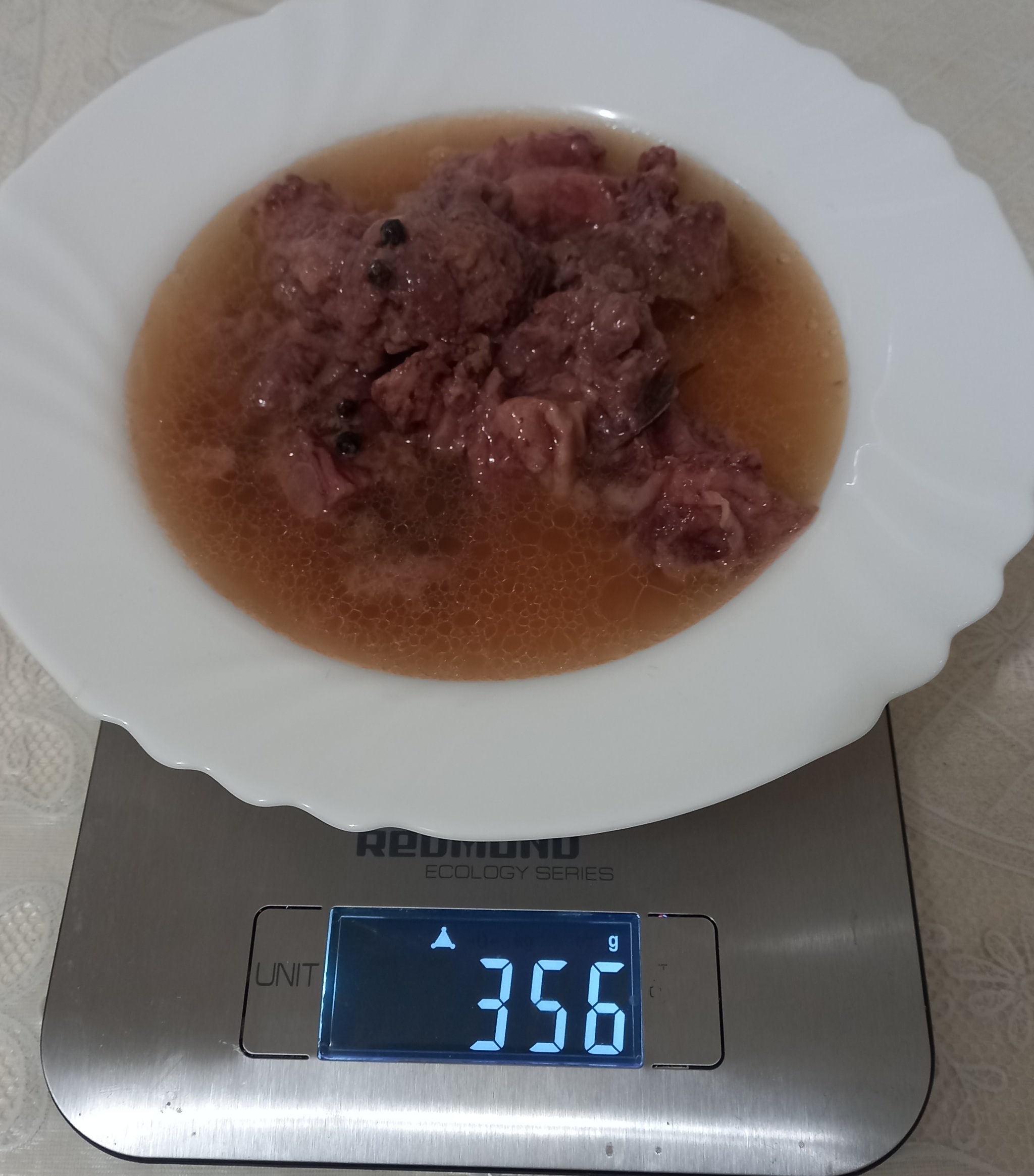 Canned meat. Bryansk meat company LLC. TM Miratorg - My, Canned food, Beef, Miratorg, Deception, Video, Vertical video, Longpost