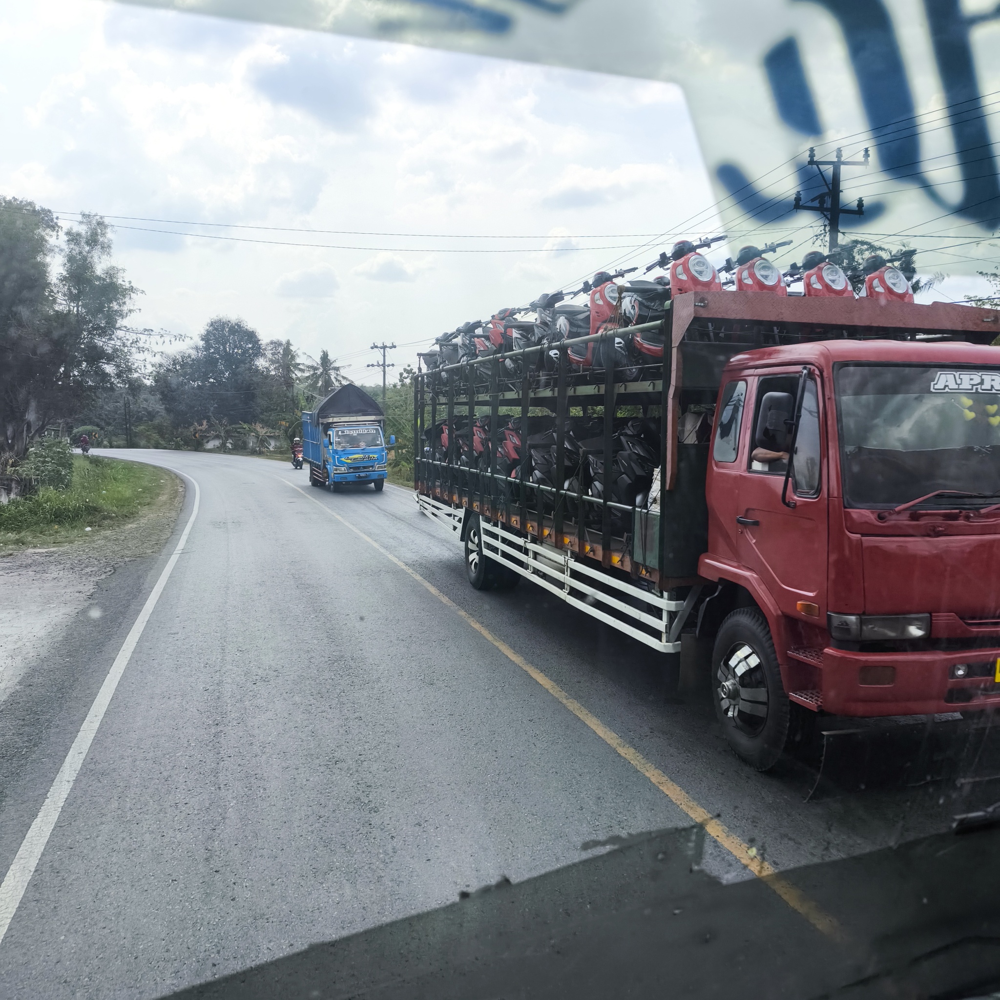 Melanesia Travel Diary. Indonesia. Day 126. On the Old Lady - My, Around the world, Travels, Drive, Indonesia, Life stories, Hitch-hiking, Difficulties, Island, Video, Longpost