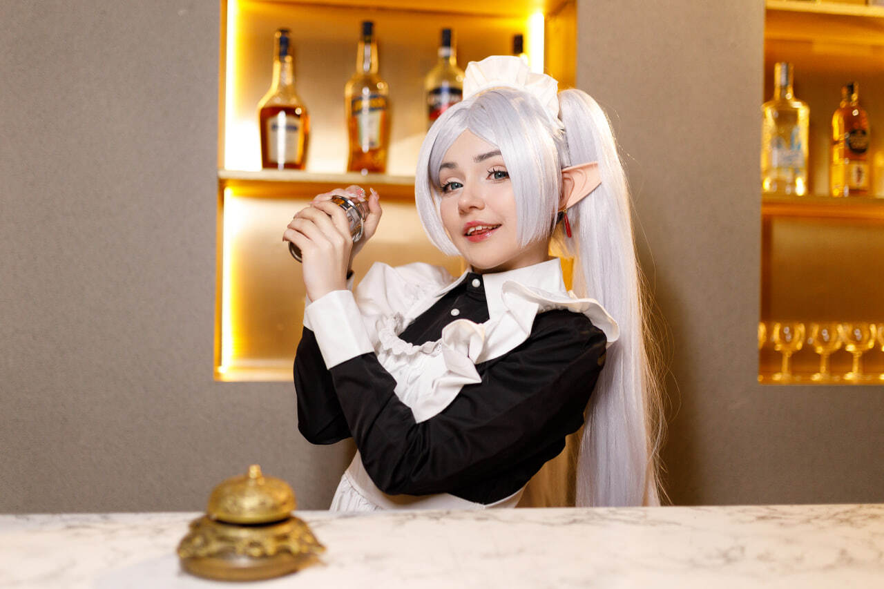 Sir, would you like me to warm up a cup of tea? I just recently learned a spell that keeps the tea always warm. - My, Cosplay, Cosplayers, Girls, The photo, Sousou no Frieren, Frieren, Longpost