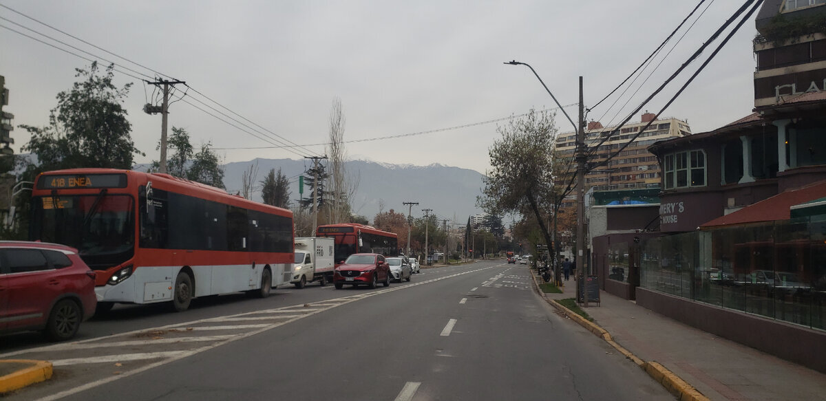 Jacket with cat fur - My, Travels, Bike trip, A bike, Solo travel, South America, Cyclist, Bike ride, Chile, Andes, City walk, The mountains, Town, Longpost