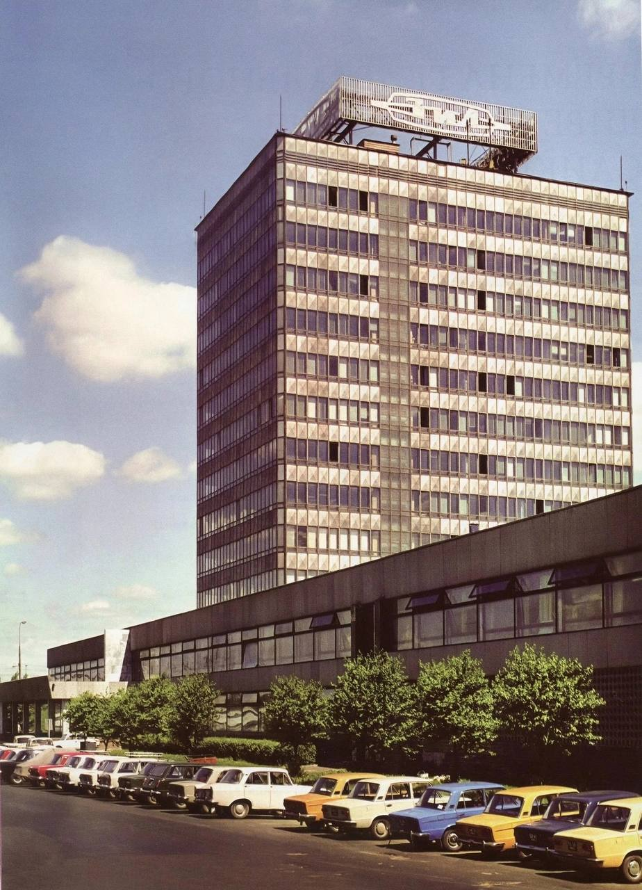 The high-altitude landmark of the plant - the ZIL Laboratory Building on Tyufeleva Roshcha Street, Moscow, USSR, 1977 - Factory, Zil, Made in USSR, Workers, the USSR, Moscow, 70th, Telegram (link)