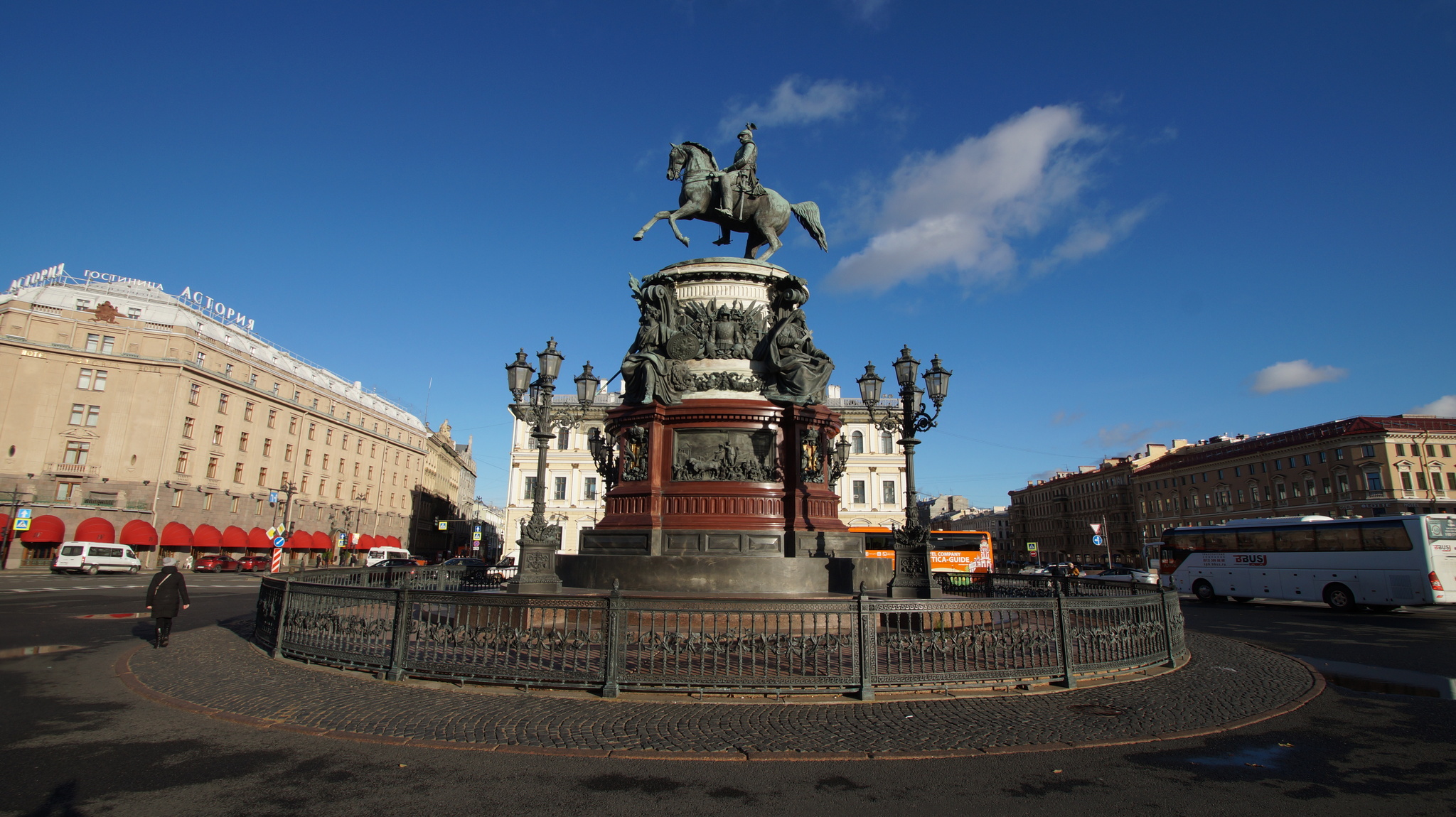 Weather in St. Petersburg today - My, Saint Petersburg, The photo, Beginning photographer, Street photography, Longpost