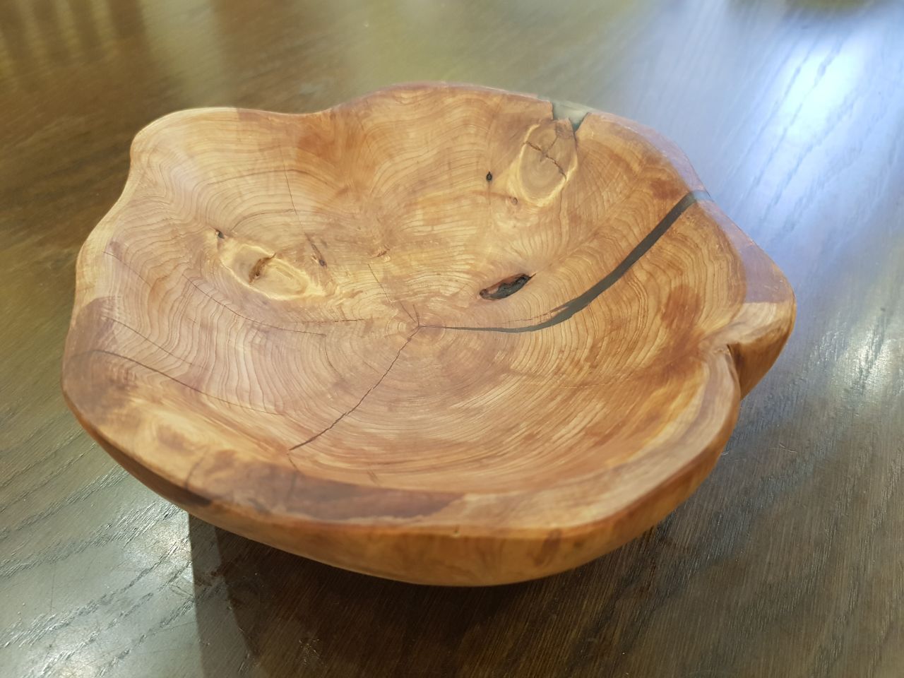 Juniper dishes - My, With your own hands, Epoxy resin, Woodworking, Wood products, Crafts, Carpenter, Longpost