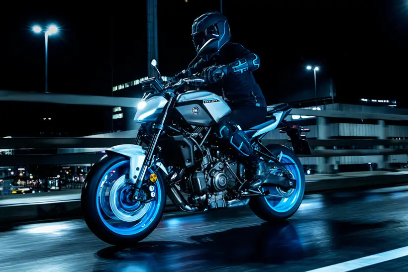 The Yamaha MT-07 has been radically redesigned to become lighter despite the technical improvements, but retains the CP2 engine - Moto, Motorcyclists, Yamaha, Longpost