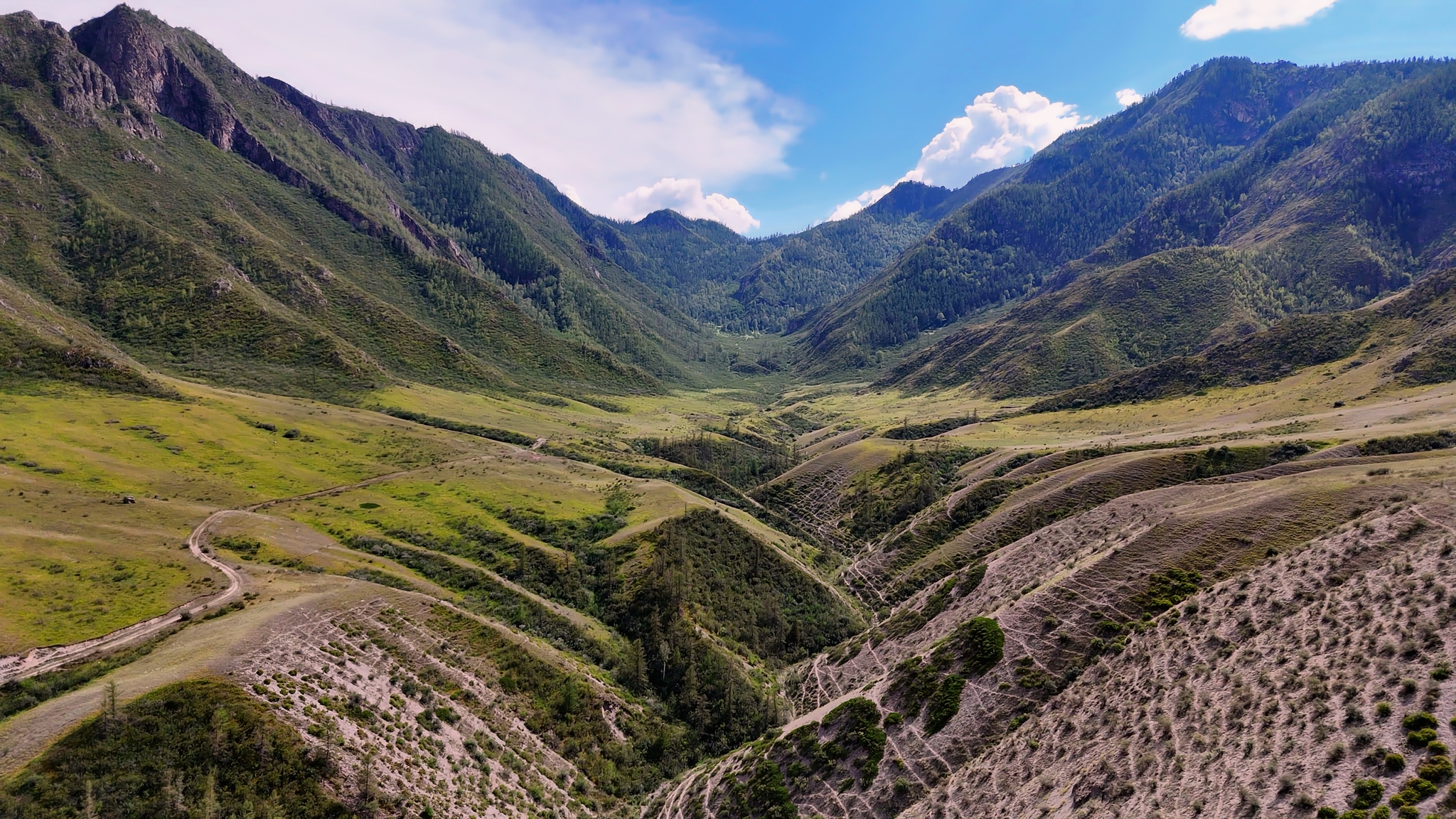 Онгудайский район - Моё, Республика Алтай, Фотография, Путешествия, DJI, Осень, Квадрокоптер, Полет, Скалы, Красивый вид, Путешествие по России, Горный туризм, Пейзаж