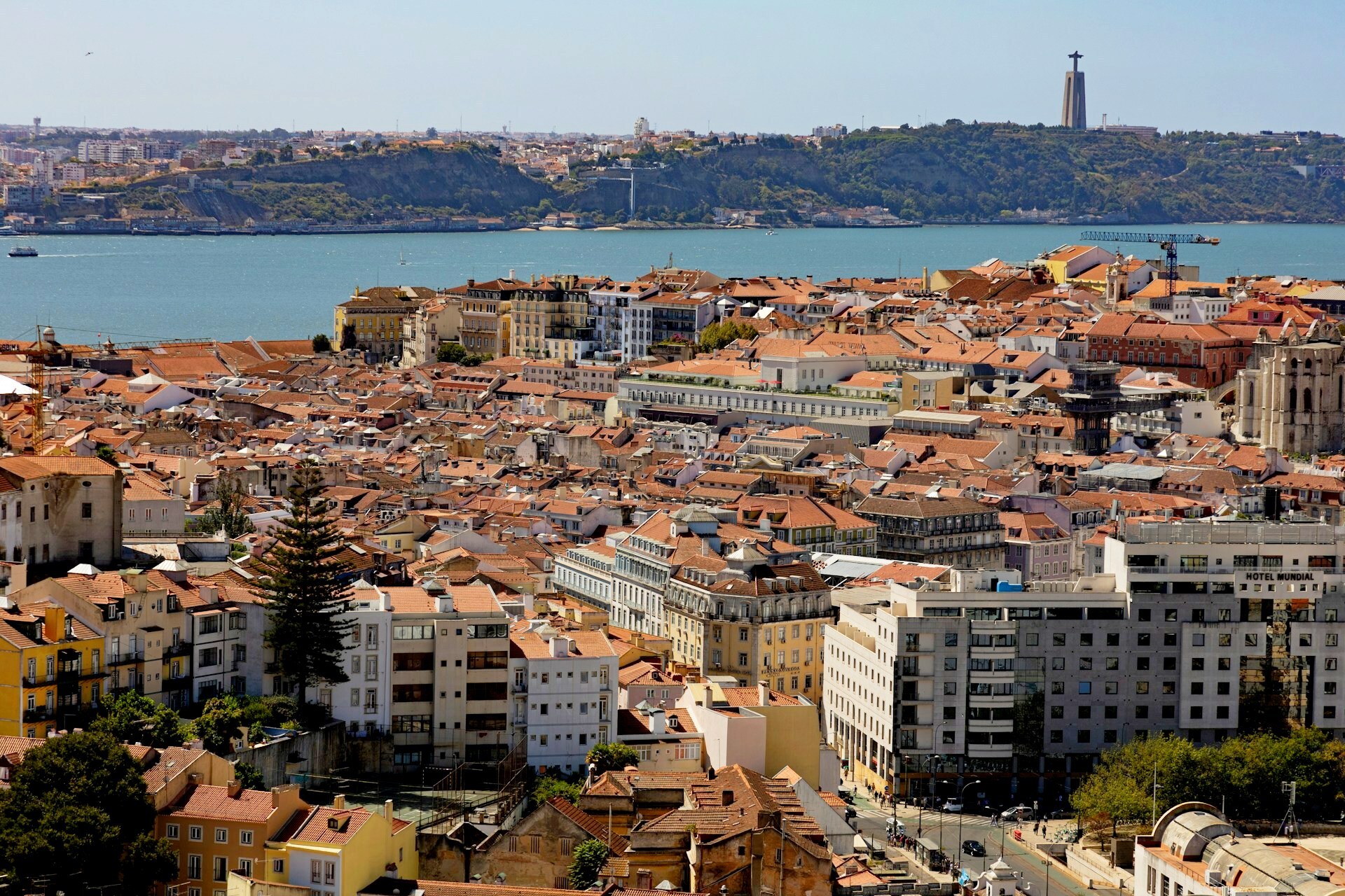 Spent €10,000, slept on the floor of a rented apartment and almost got depressed - my move to Lisbon - My, Living abroad, Relocation, Personal experience, Europe, Emigration, Businessman, Portugal, Prices, Longpost