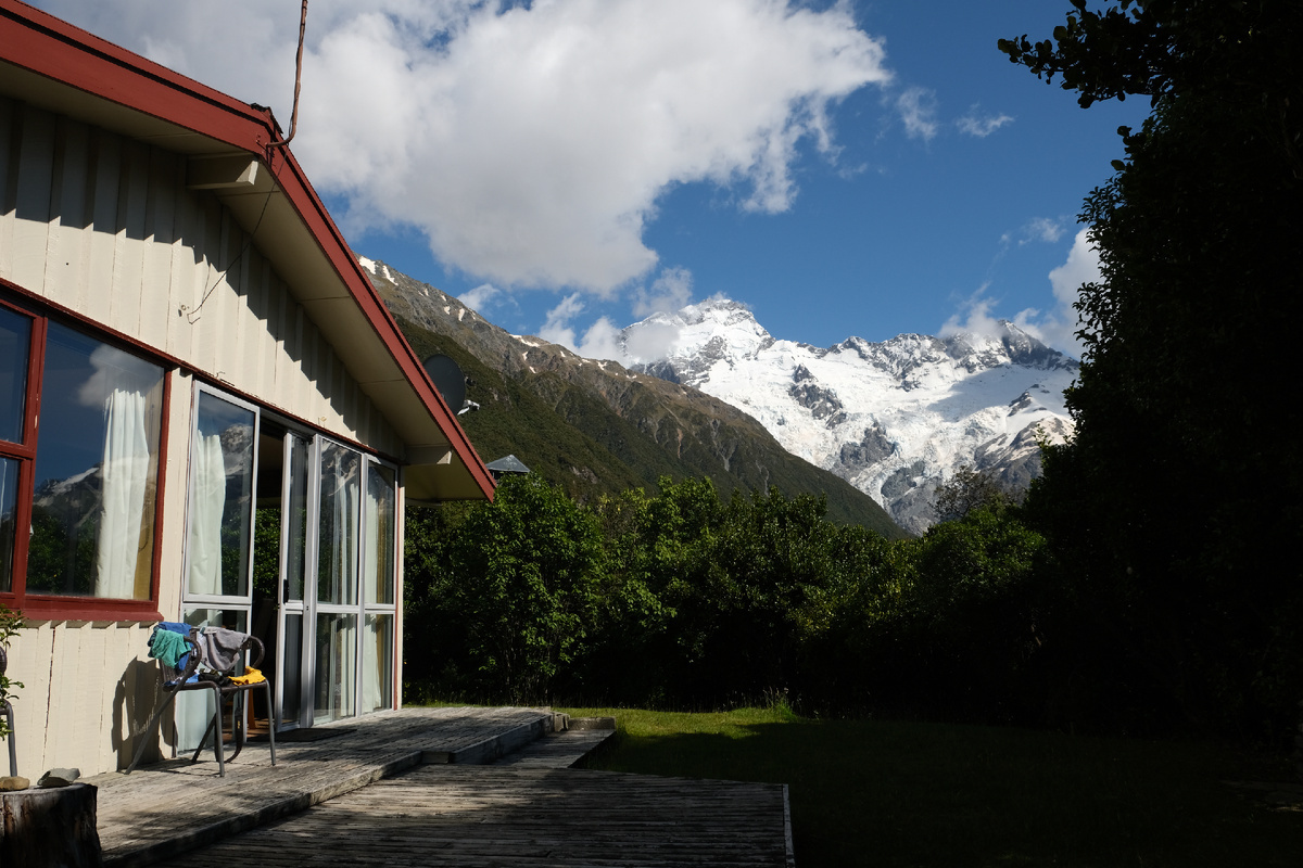 New Zealand. Upside Down on a Long White Cloud. Part 7 - New Zealand, Maori, The mountains, Glacier, Track, Longpost