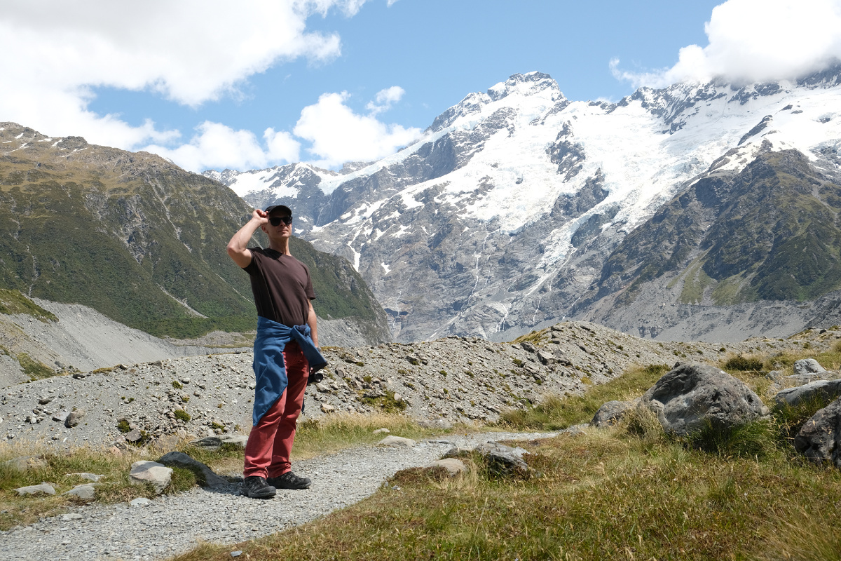 New Zealand. Upside Down on a Long White Cloud. Part 7 - New Zealand, Maori, The mountains, Glacier, Track, Longpost