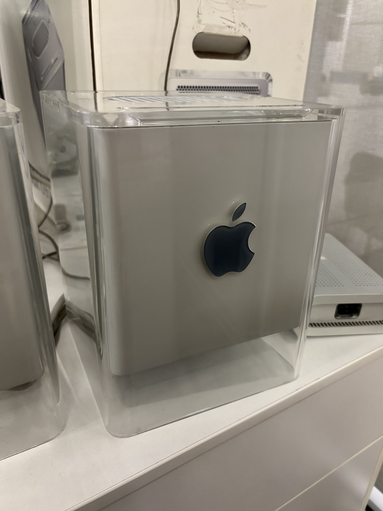 Apple Technology Museum - My, Computer, Overview, Apple, Retrotechnics, Video, Vertical video, Longpost