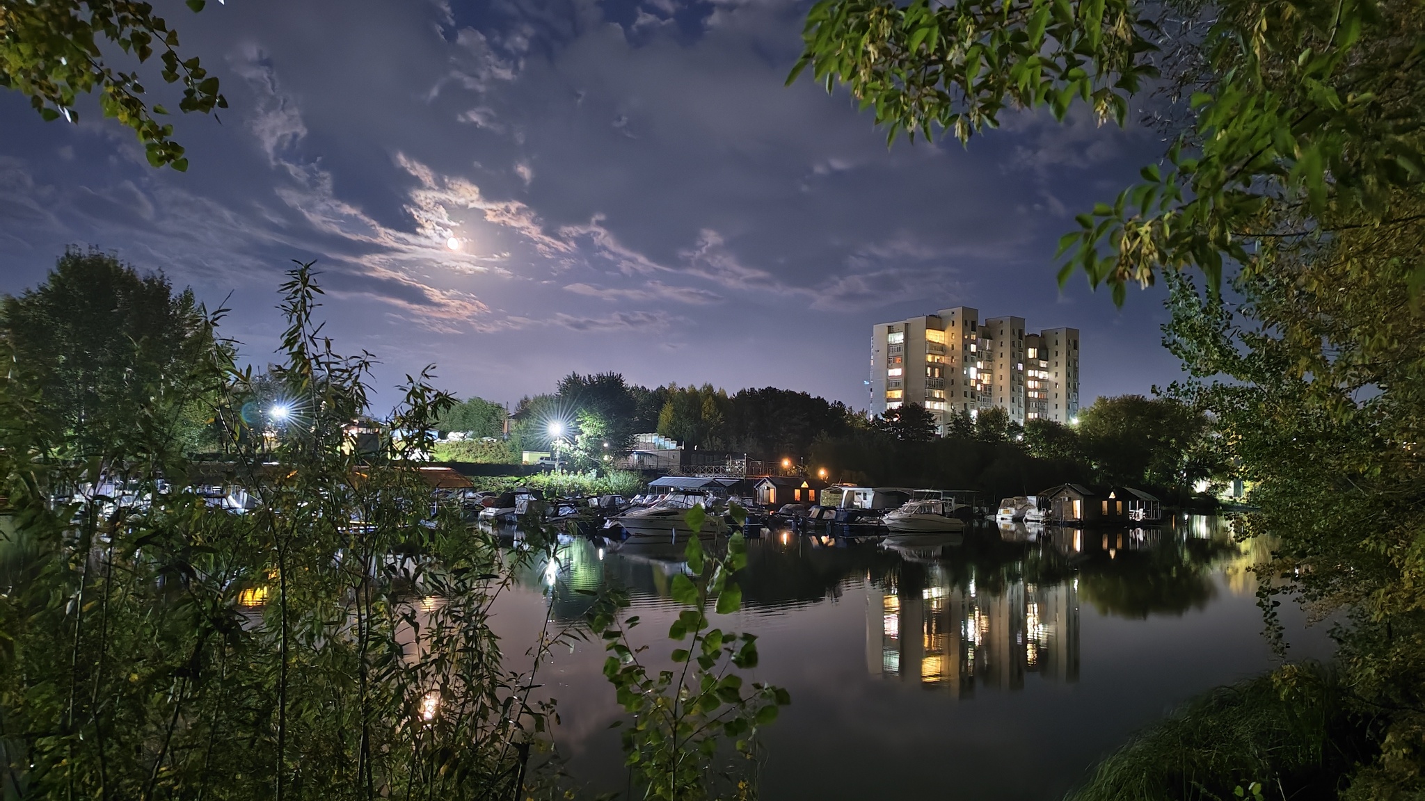 Night backwater - My, Mobile photography, Night shooting, Night city, Reflection