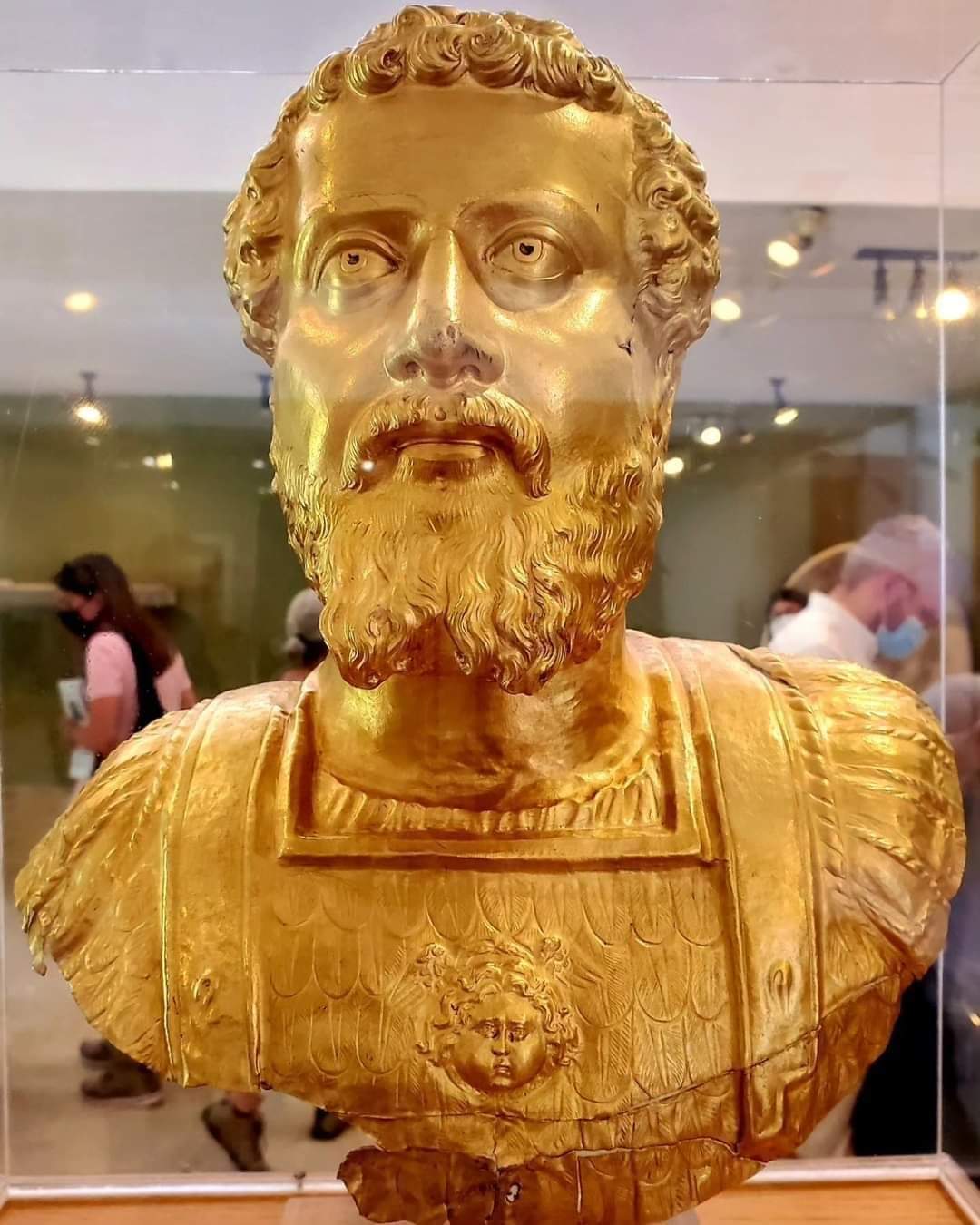 Golden bust of the Roman Emperor Septimius Severus - Ancient Rome, Antiquity, Archeology, Bust, The emperor, Septimius Severus, Museum, Art, Gold, Sculpture