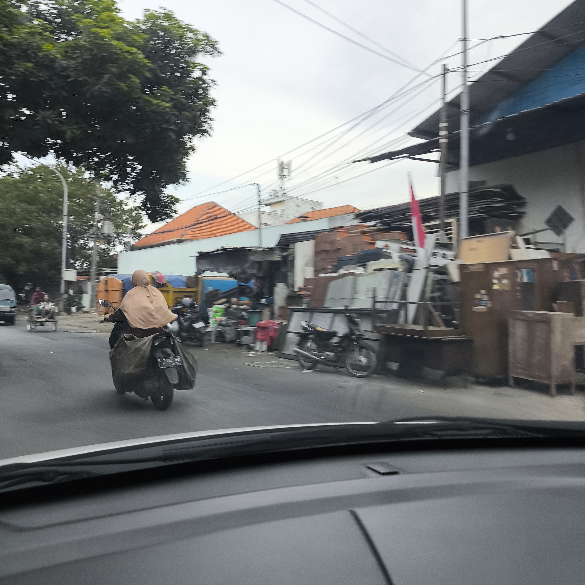 Melanesia Travel Diary. Indonesia. Day 133. Scorching Sun - My, Travels, Drive, Informative, Around the world, Indonesia, Hitch-hiking, Life stories, People, Longpost