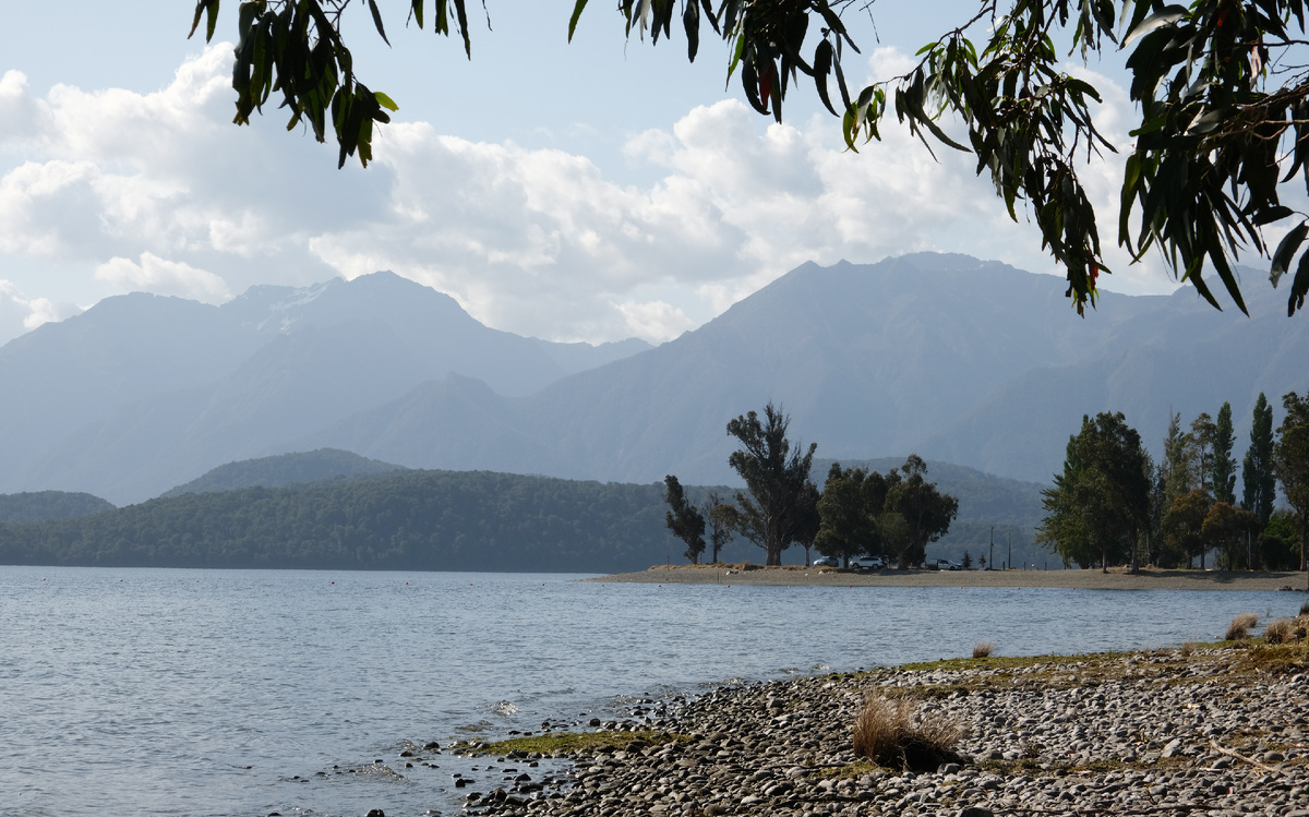 New Zealand. Upside Down on a Long White Cloud. Part 10 - The end of the world, New Zealand, Cook, Mutton, Sheeps, The hobbit, Troll, Oysters, Longpost