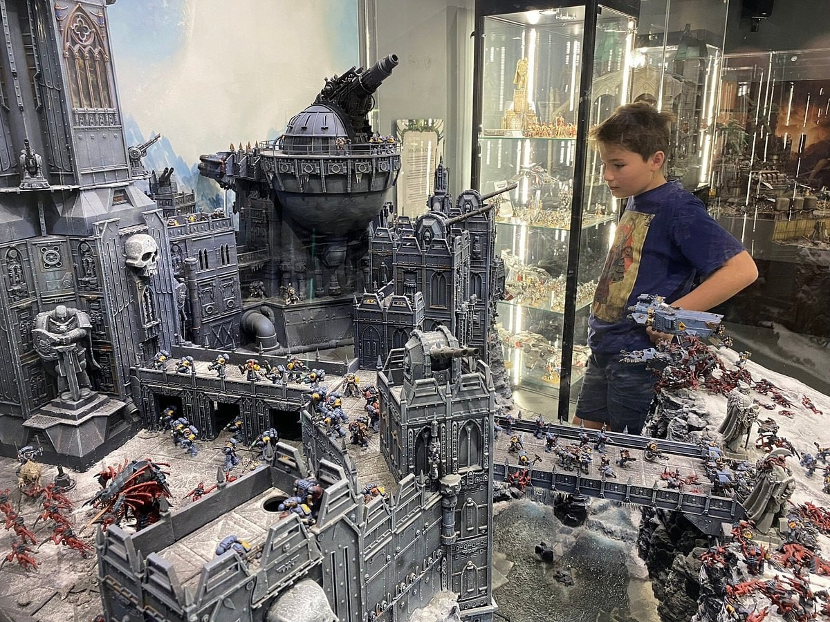 Warhammer World Museum Nottingham - My, Board games, Longpost, The photo, Museum, England, Warhammer, Warhammer 40k, Warhammer fantasy battles, Games Workshop, Nauchpop, The science, Scientists, Civilization, Research, Society, Critical thinking