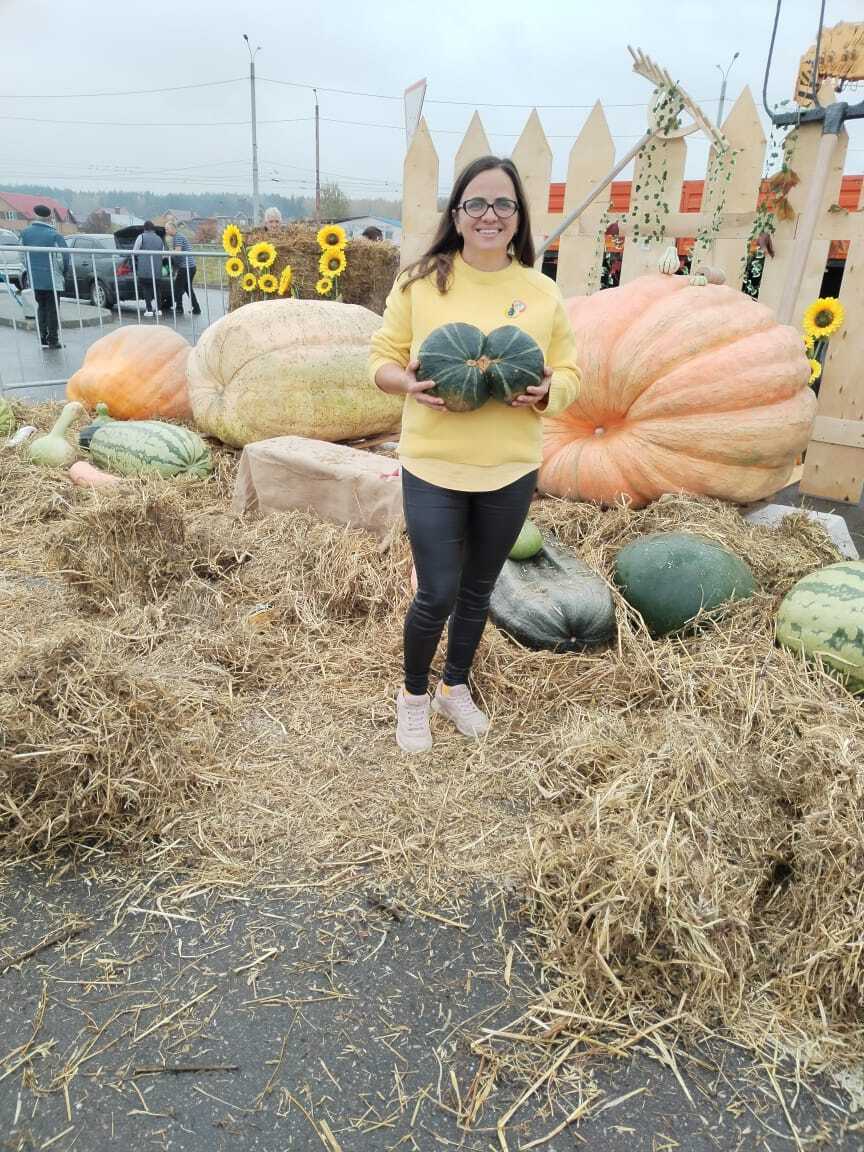 Another adventure of the season: Ivanovo cabbage soup! - My, Zucchini, Garden, Vegetables, Giants, Giant pumpkin, Gigantomania, Cucumbers, Beet, Watermelon, Longpost