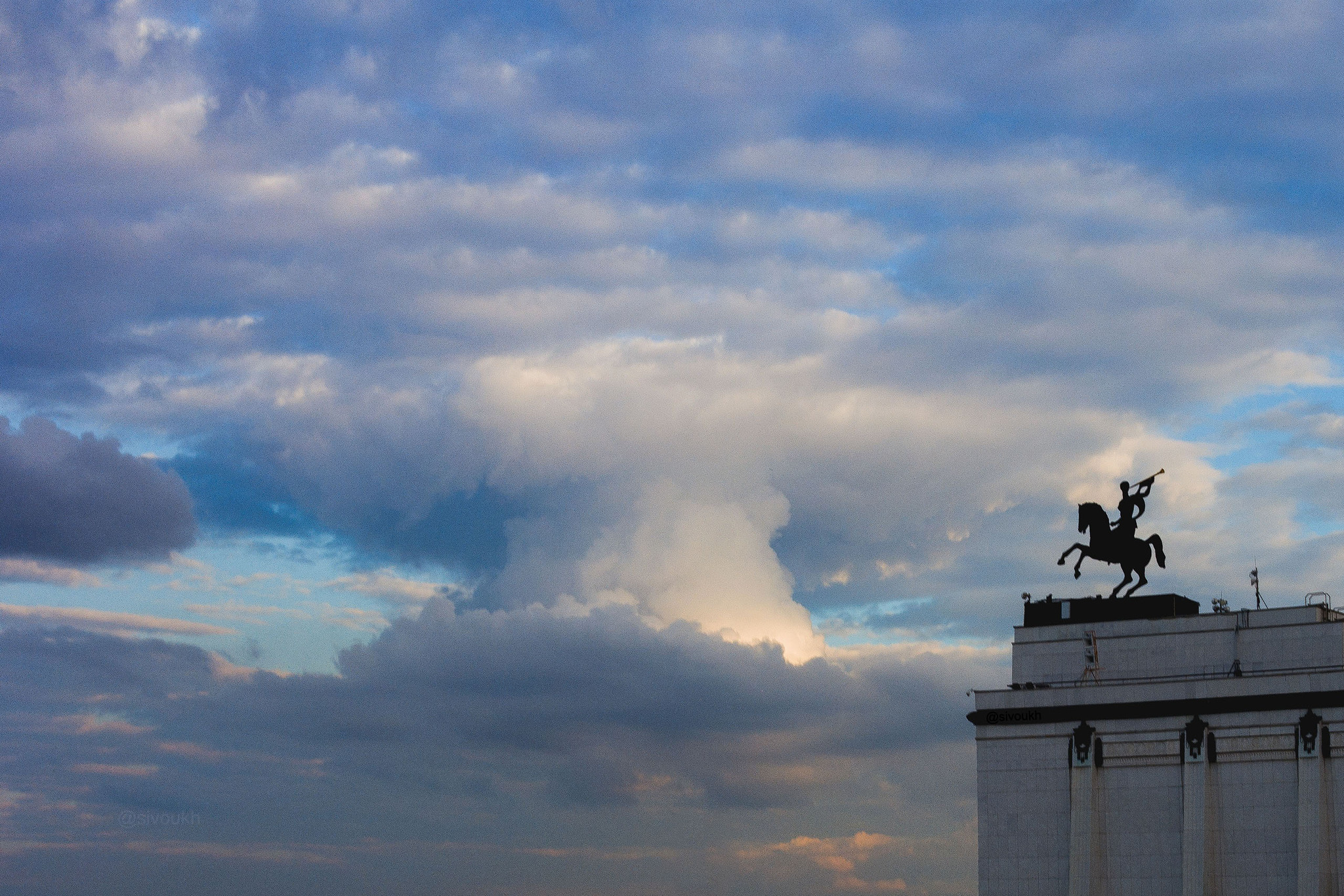 Poklonnaya Hill - My, The photo, Moscow, Victory park, Poklonnaya Gora, Clouds