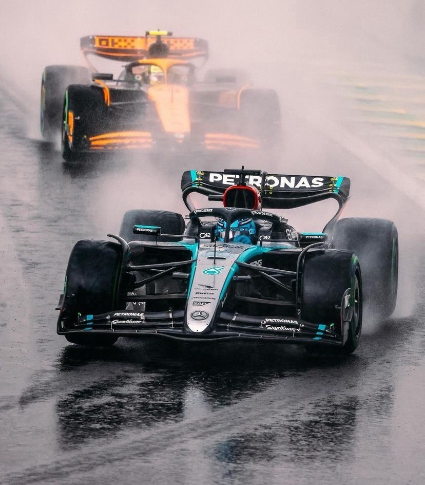 Brazilian chaos brings champion back to top. Sao Paulo Grand Prix review - Автоспорт, Formula 1, Race, Brazil, Sao Paulo, Rain, Mercedes, Ferrari, Red bull, Mclaren, Alpine, Max Verstappen, Pierre Gasly, Charles Leclerc, George Russell, Lewis Hamilton, Carlos Sainz, Fernando Alonso, Championship, Bad weather, Longpost