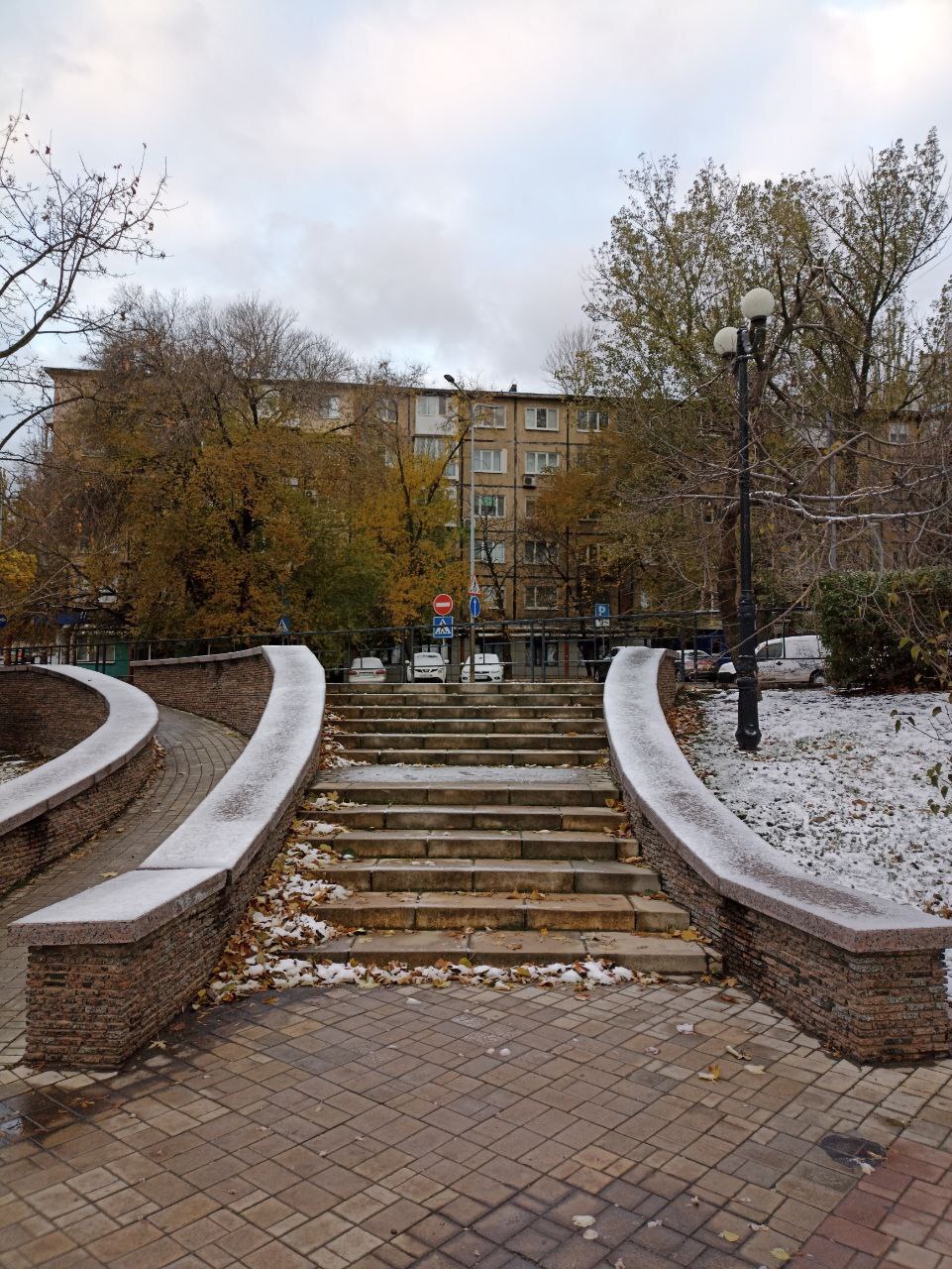 Первый снег в Донецке - Моё, Первый снег, Донецк, ДНР, Набережная, Длиннопост