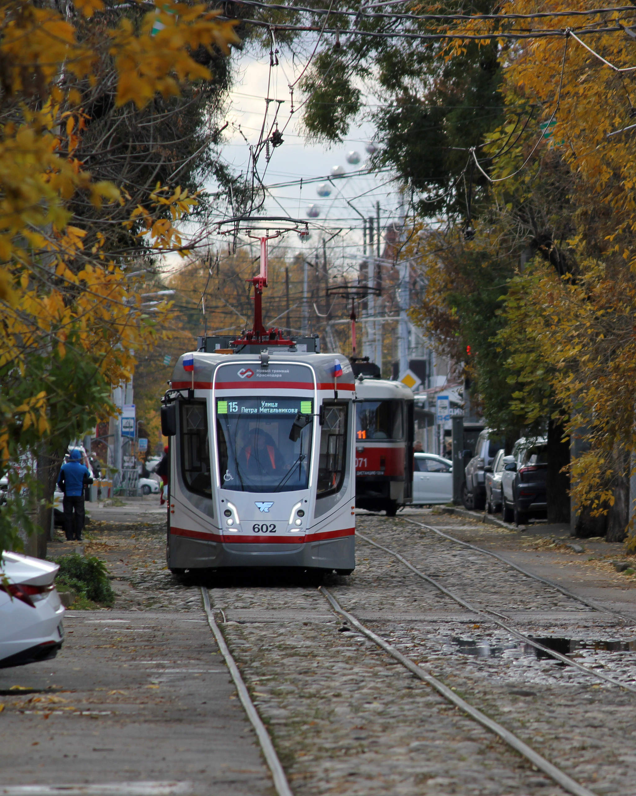 Continuation of the post Trams - My, Tram, Tram rails, The photo, Krasnodar, Electric transport, Ukvz, Roscosmos, Autumn, Reply to post, Longpost