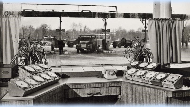 Refueling technologies of the USSR - Gas station, the USSR, Refueling, 70th, Automation, Control console, Soviet technology, Technologies, Made in USSR, Car history, Longpost