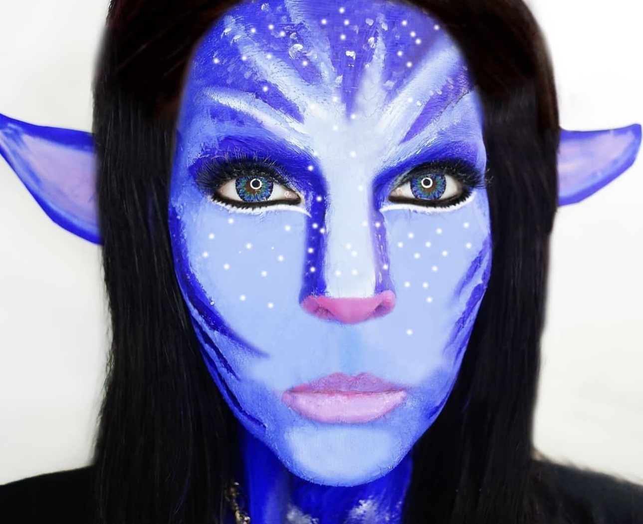 I am now Avatar. My daughter corrected the passport at her own discretion :) - My, Selfie, The passport, Avatar, Makeup, Makeup, Smile, Children, Paints, Hobby, Longpost, Video, Soundless, Vertical video