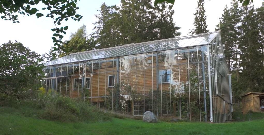 Swedish family turns their home into a giant greenhouse that's the envy of more than just tomatoes - Architecture, The property, Heating, Telegram (link), Longpost