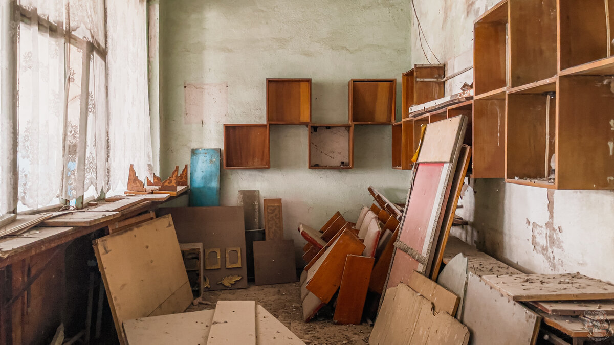 Who would have thought that a restaurant from the Soviet era that closed many years ago would turn out to be so beautiful inside? - My, sights, Abandoned, Local history, Travels, The photo, Road trip, Longpost