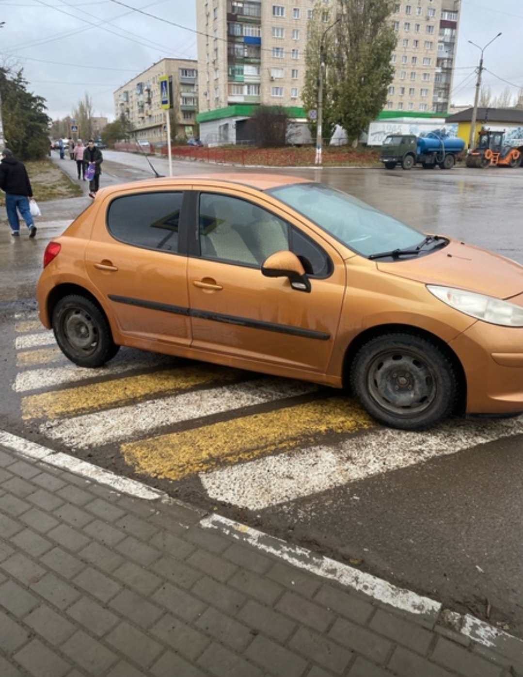 The girl parked - Traffic rules, Violation of traffic rules, Parking, Неправильная парковка, A complaint