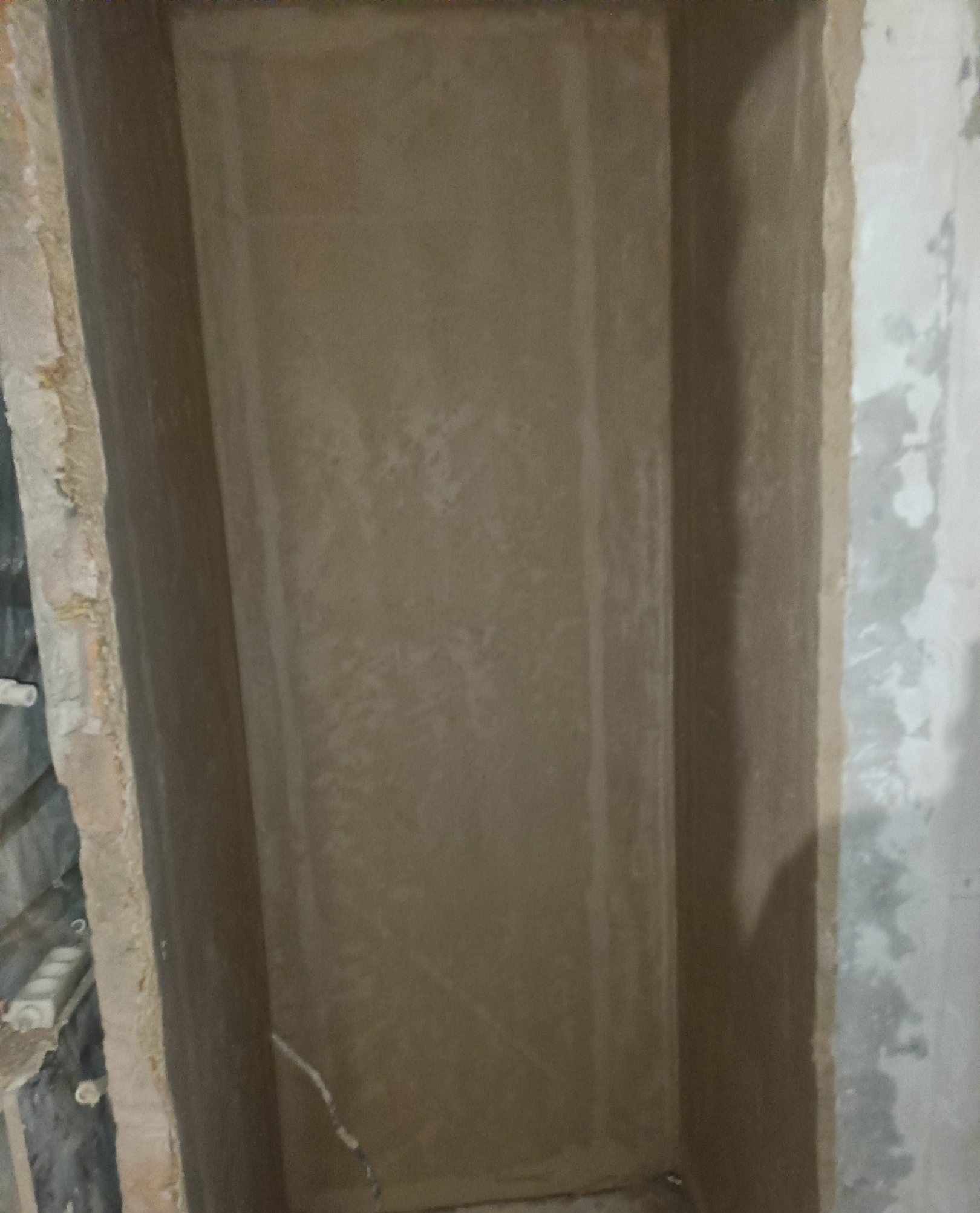 Renovation of a Khrushchevka. Part 4. Rough work - My, Khrushchev, Floors, Heating, Plaster, Repair, With your own hands, Noise isolation, Installation of heating systems, Pipe, Life hack, Builders, Longpost