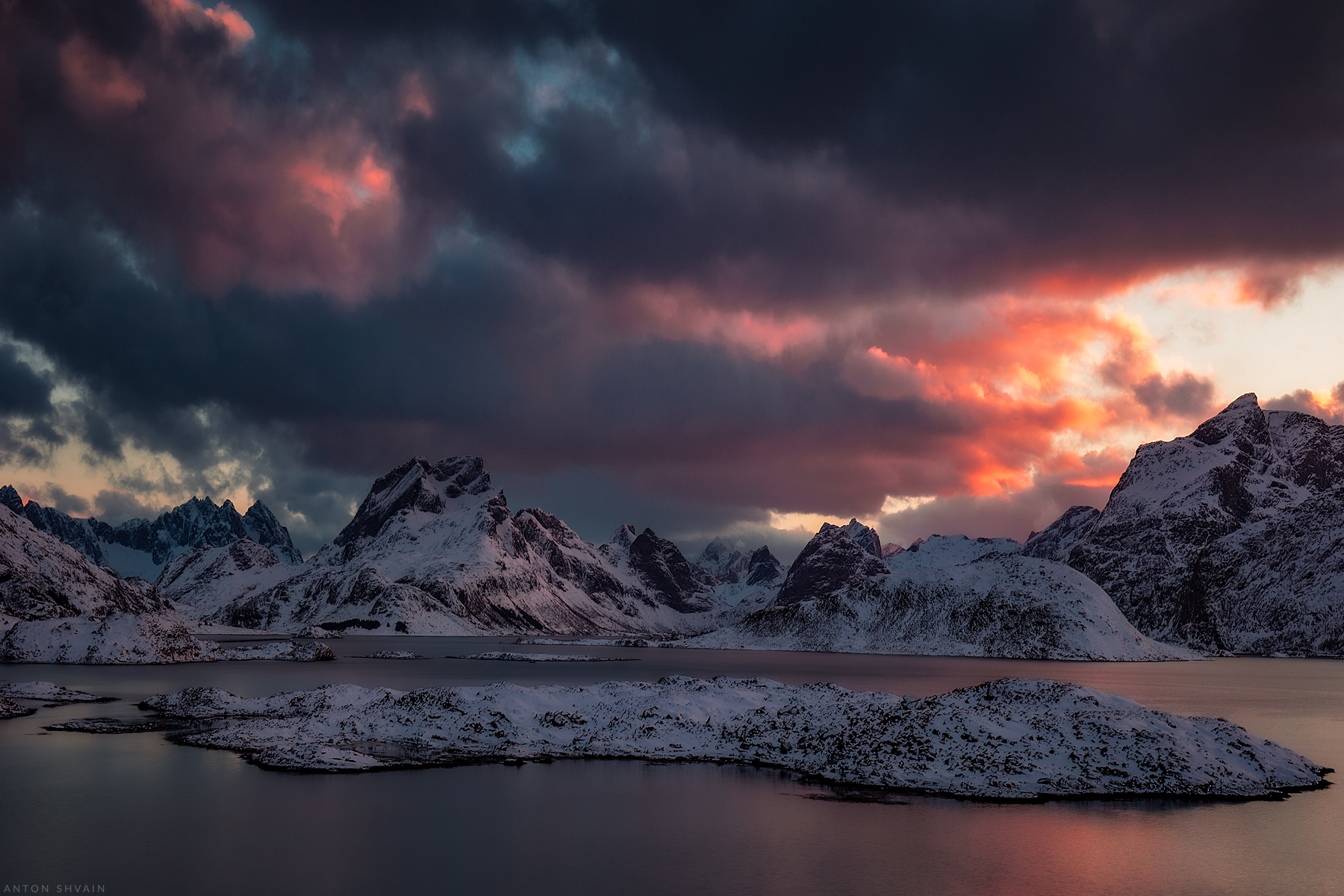 Norwegian sunset - My, The photo, Nature, Landscape, Norway, Fjords, Lofoten islands, Lofoten, Beautiful view, Sunset, Sunrises and sunsets, Travels