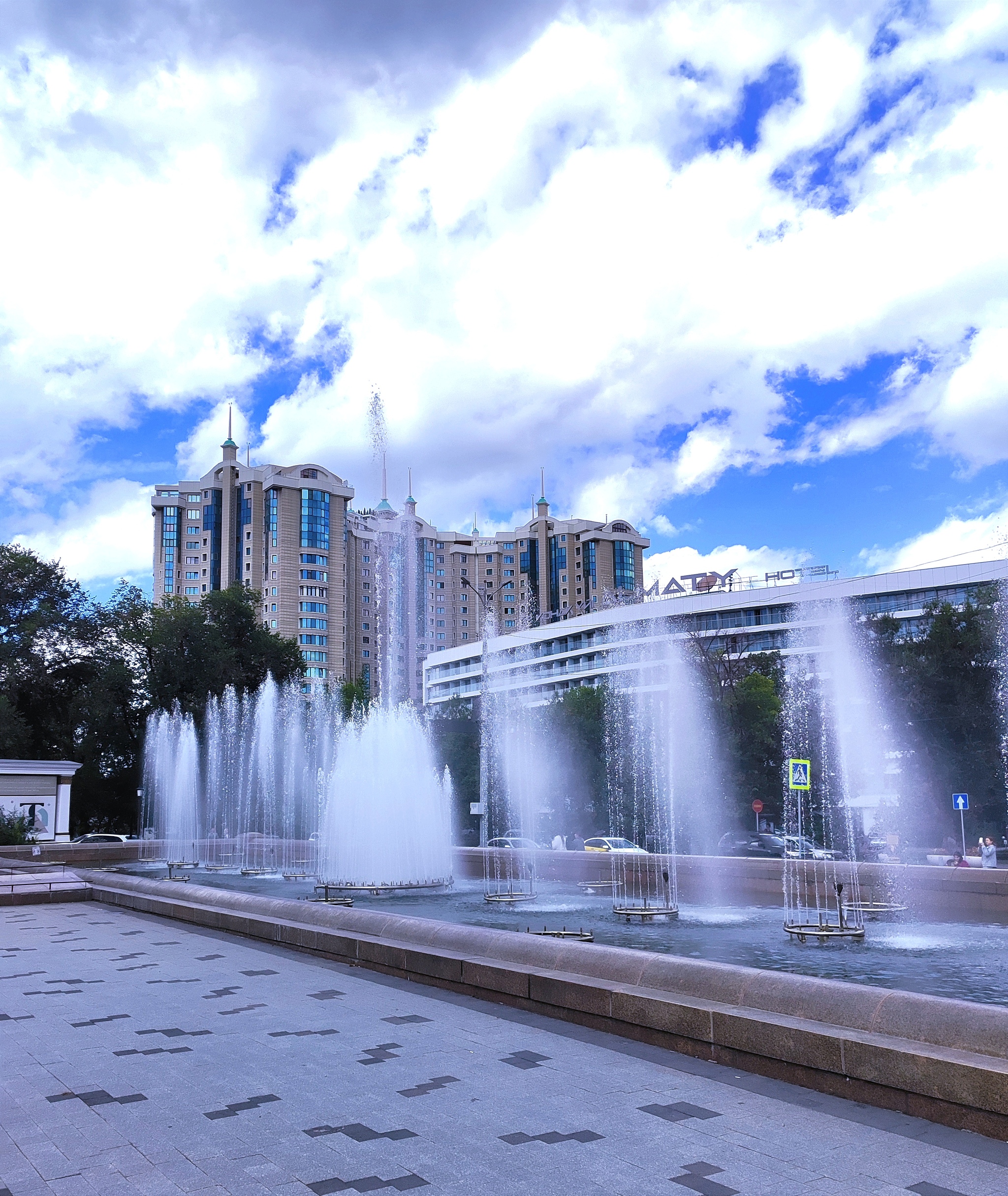 Almaty fountains - My, Kazakhstan, Almaty, Fountain, beauty, Longpost, City walk, The photo