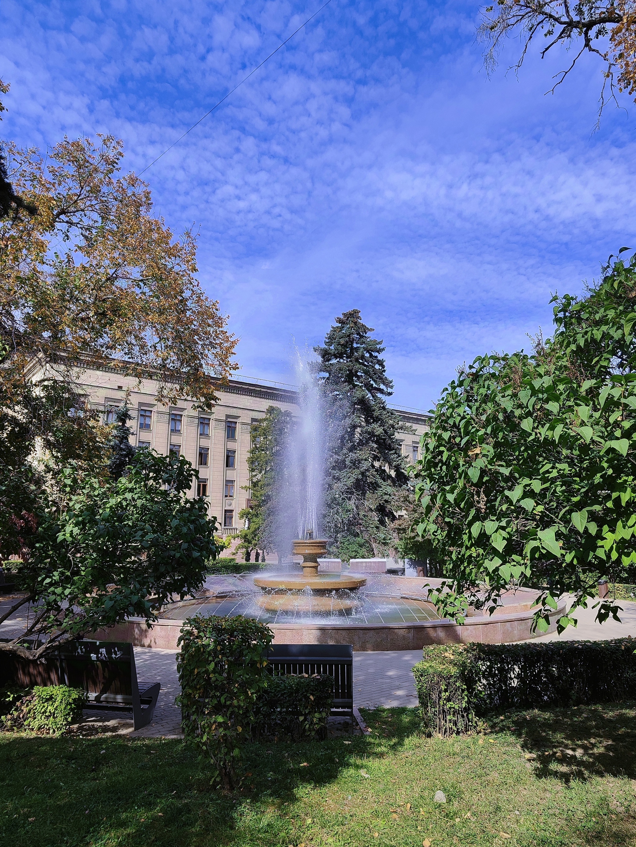 Almaty fountains - My, Kazakhstan, Almaty, Fountain, beauty, Longpost, City walk, The photo