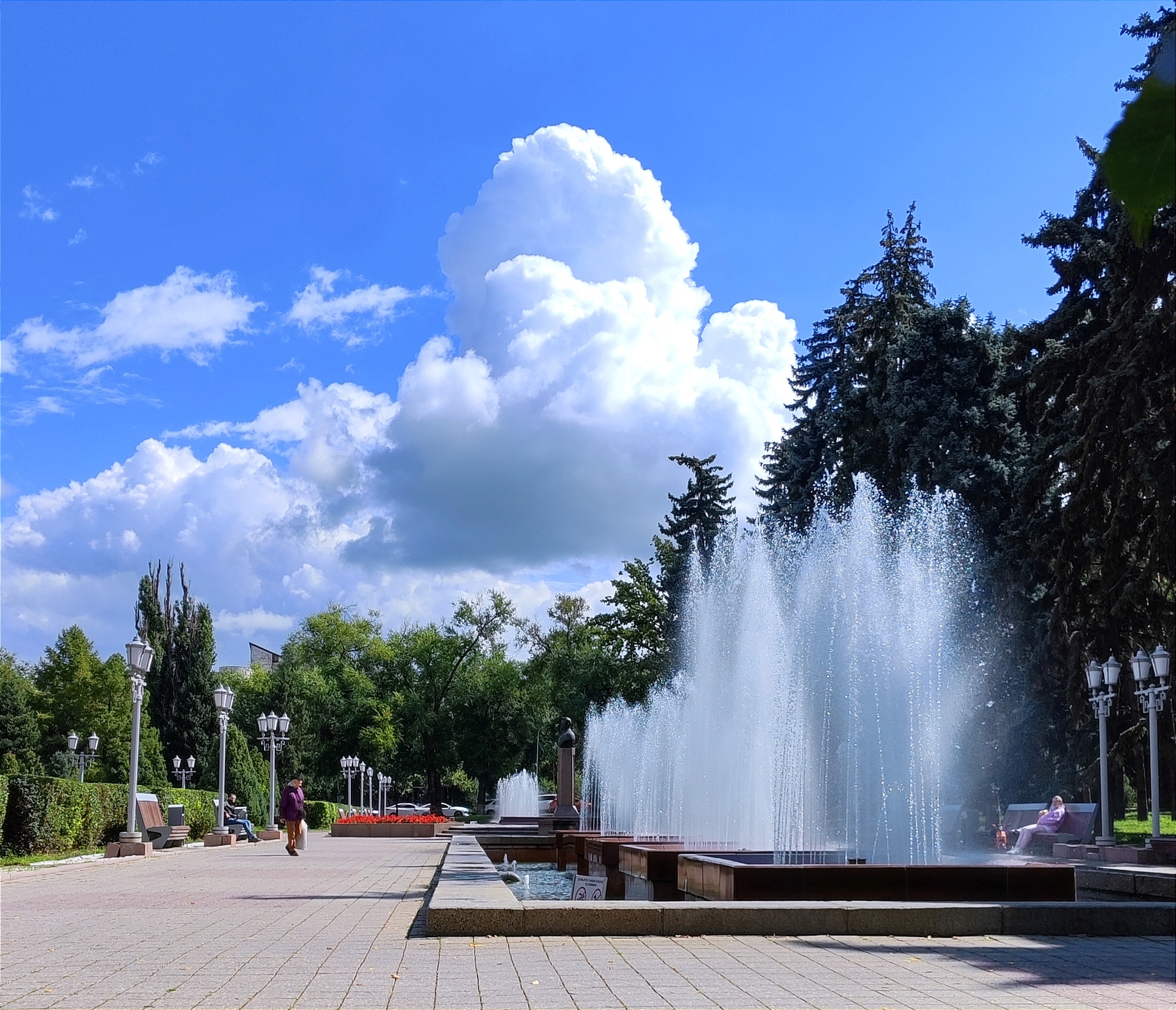 Almaty fountains - My, Kazakhstan, Almaty, Fountain, beauty, Longpost, City walk, The photo