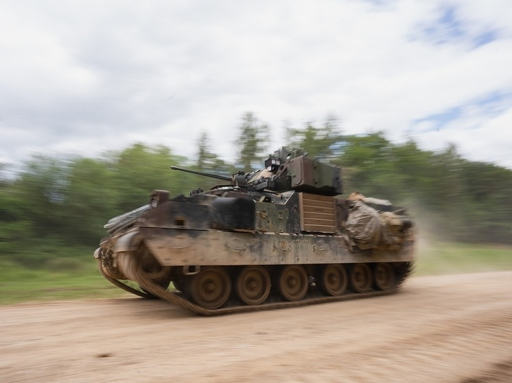 Одна из пяти захваченных на Украине M-2 Bradley пошла в бой против ВСУ - Вооруженные силы, Спецоперация, Бмп, Политика