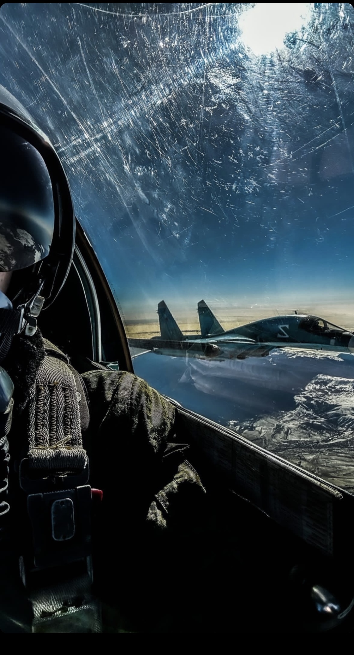 The beauty is off the charts - My, Aviation, Airplane, Su-34, Drying, Special operation, Military aviation, Cockpit, Flight, Selfie