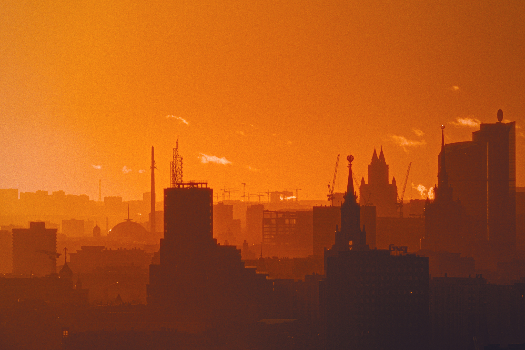 Orange Moscow sun - My, The photo, Height, Zoom, Town, Moscow, Sunset, Longpost