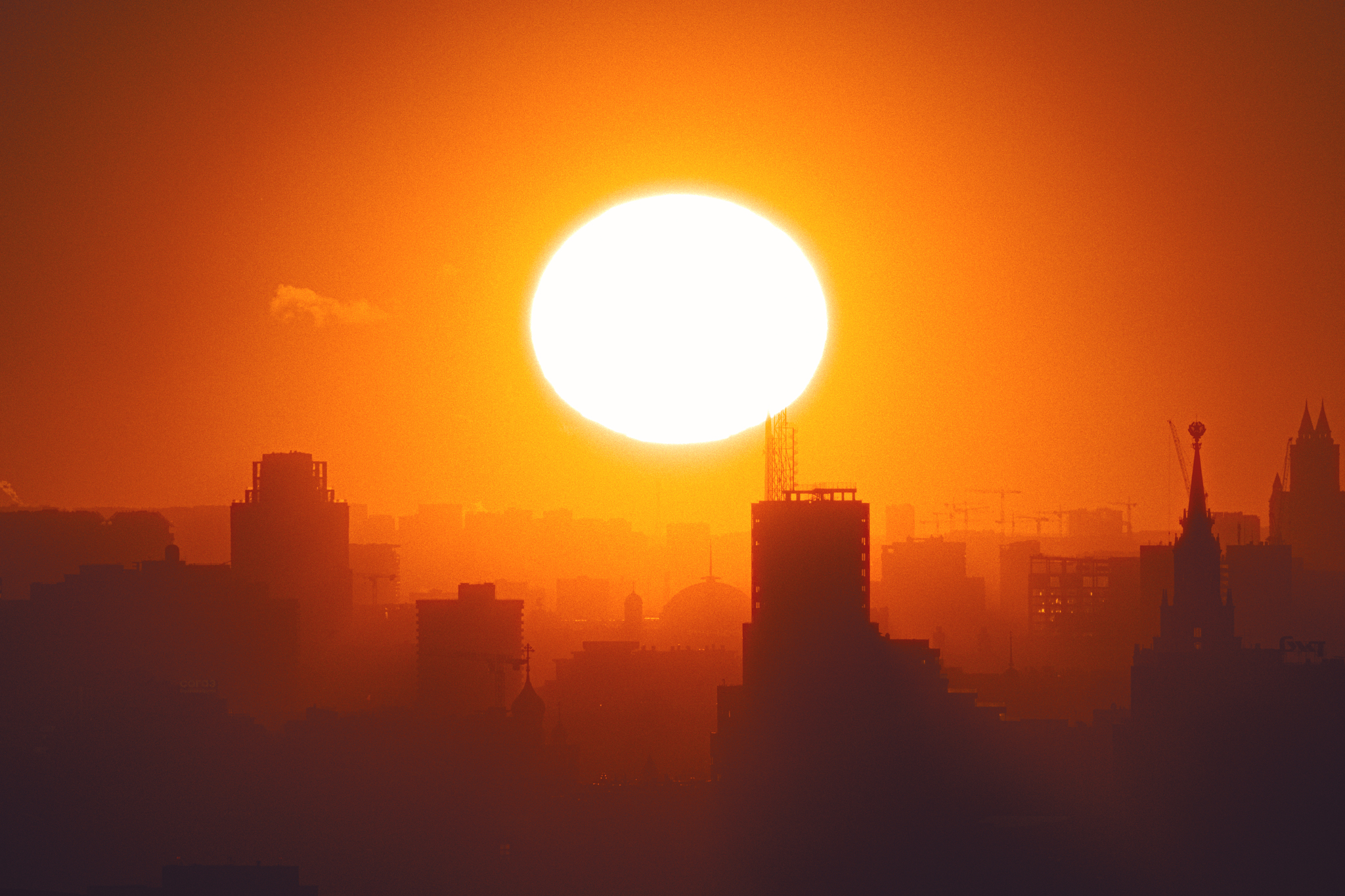 Orange Moscow sun - My, The photo, Height, Zoom, Town, Moscow, Sunset, Longpost