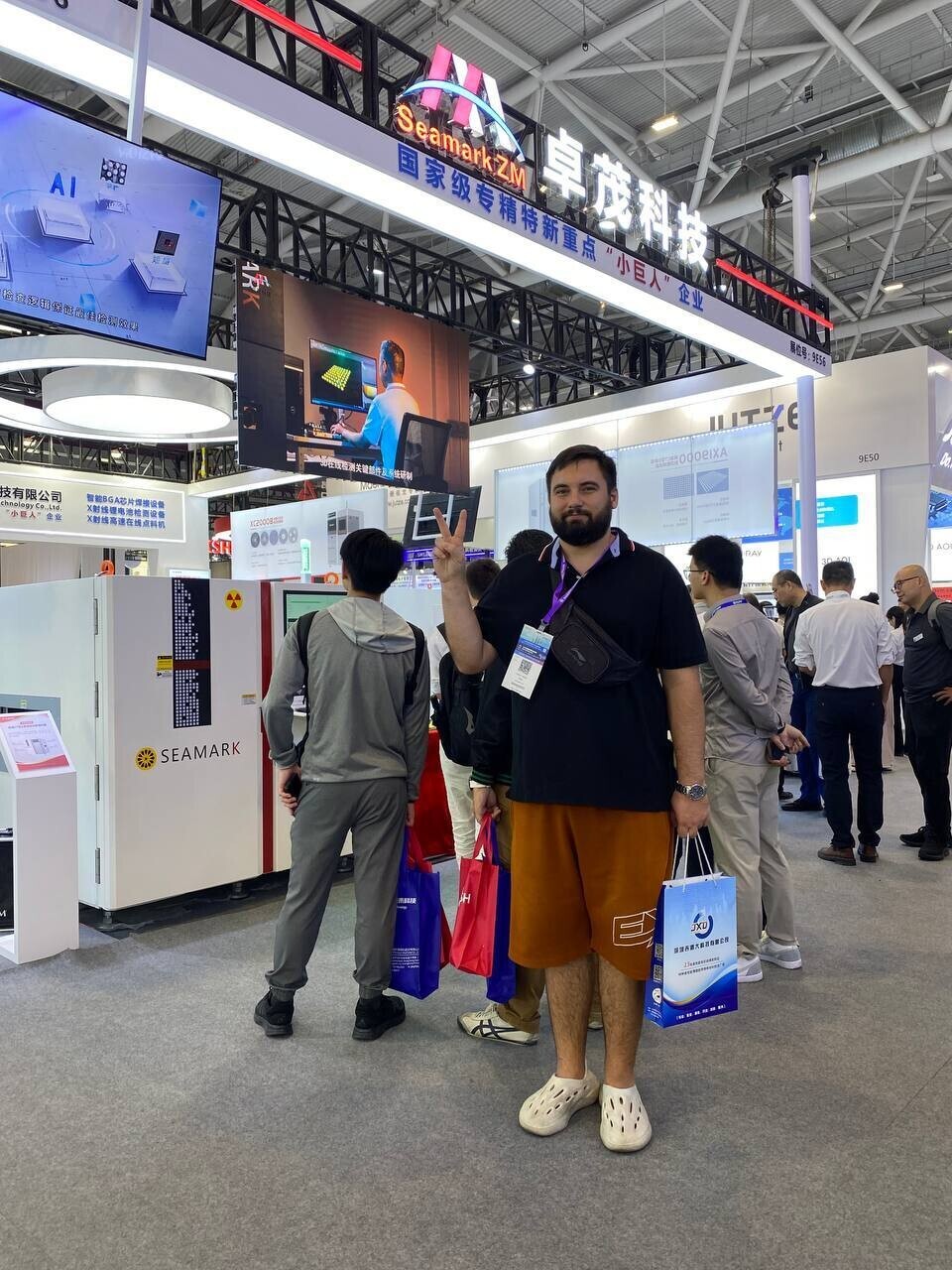 Out of habit, I dropped by the Nepcon exhibition - My, China, Living abroad, Small business, Business, Exhibition, Technologies, New items, Entrepreneurship, Innovations, Trade, Longpost