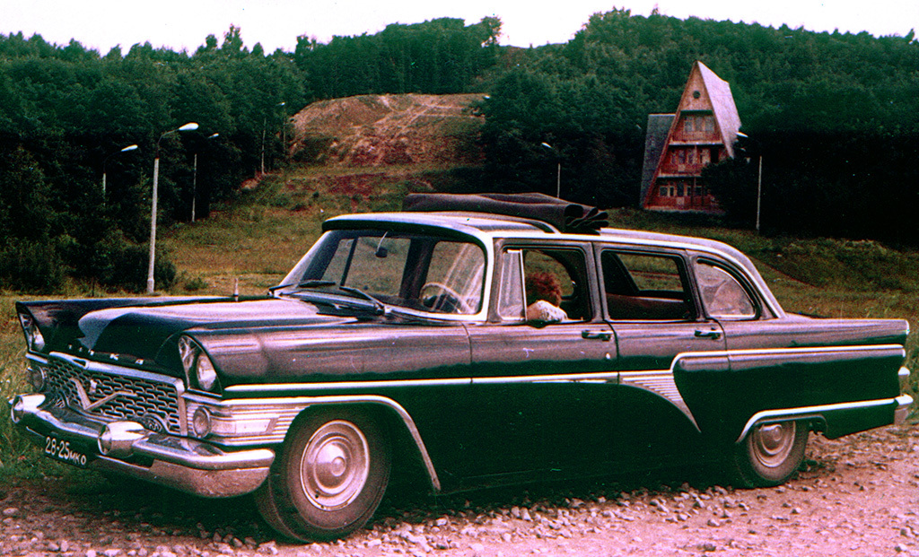 Wings, Roofs and Tails: The Most Amazing GAZ-13 Chaikas - Auto, Technics, Inventions, Engine, Spare parts, Tuning, Car history, the USSR, Made in USSR, Want to know everything, Retro car, Gaz-13 Chaika, Longpost