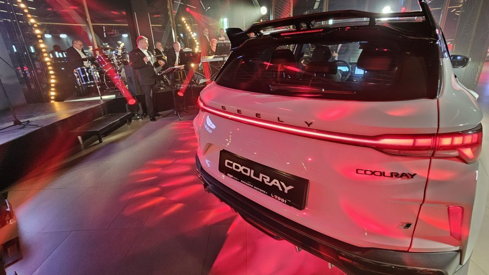 Striking appearance, 4 cylinders and 172 hp under the hood. The new Geely Coolray is presented in Belarus - Chinese cars, Auto, Geely, Republic of Belarus, Longpost