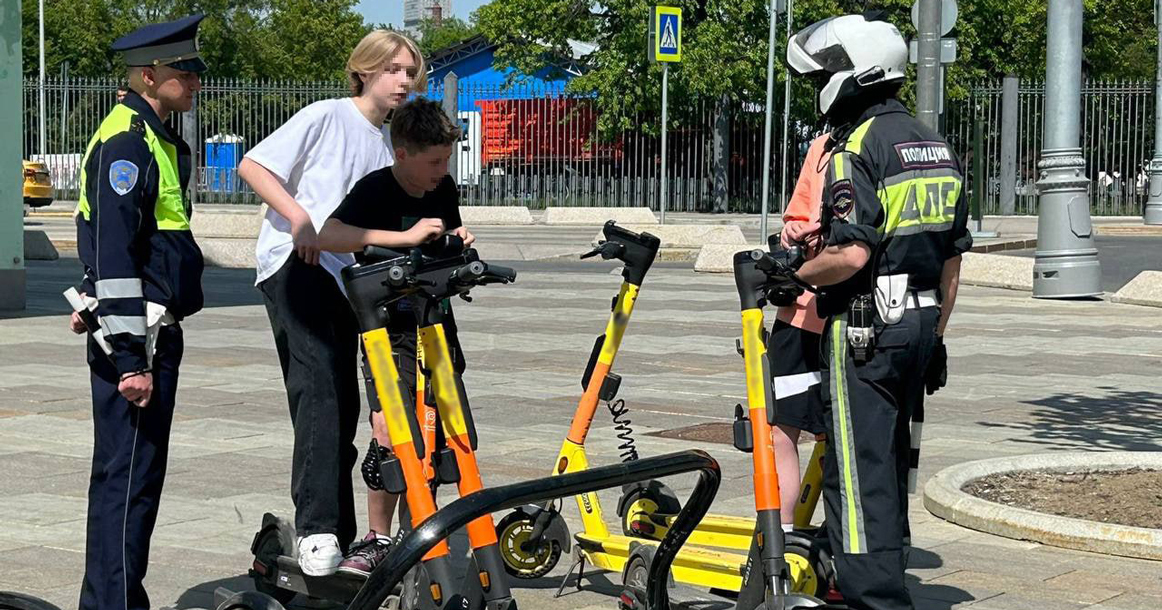 Electric scooter drivers will soon be required to show their licenses, fined, and deprived of their licenses - My, Driver, Driver's license, Electric scooter, Moped, Traffic rules, Gai, Deprivation of rights, Violation of traffic rules, Fine, DPS