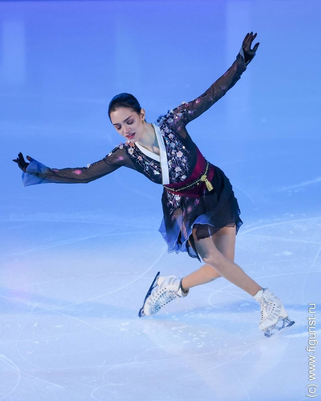 Happy Birthday, Evgenia Medvedeva - Figure skaters, Figure skating, Evgeniya Medvedeva, Birthday, The photo, Girls, Longpost, 25 years