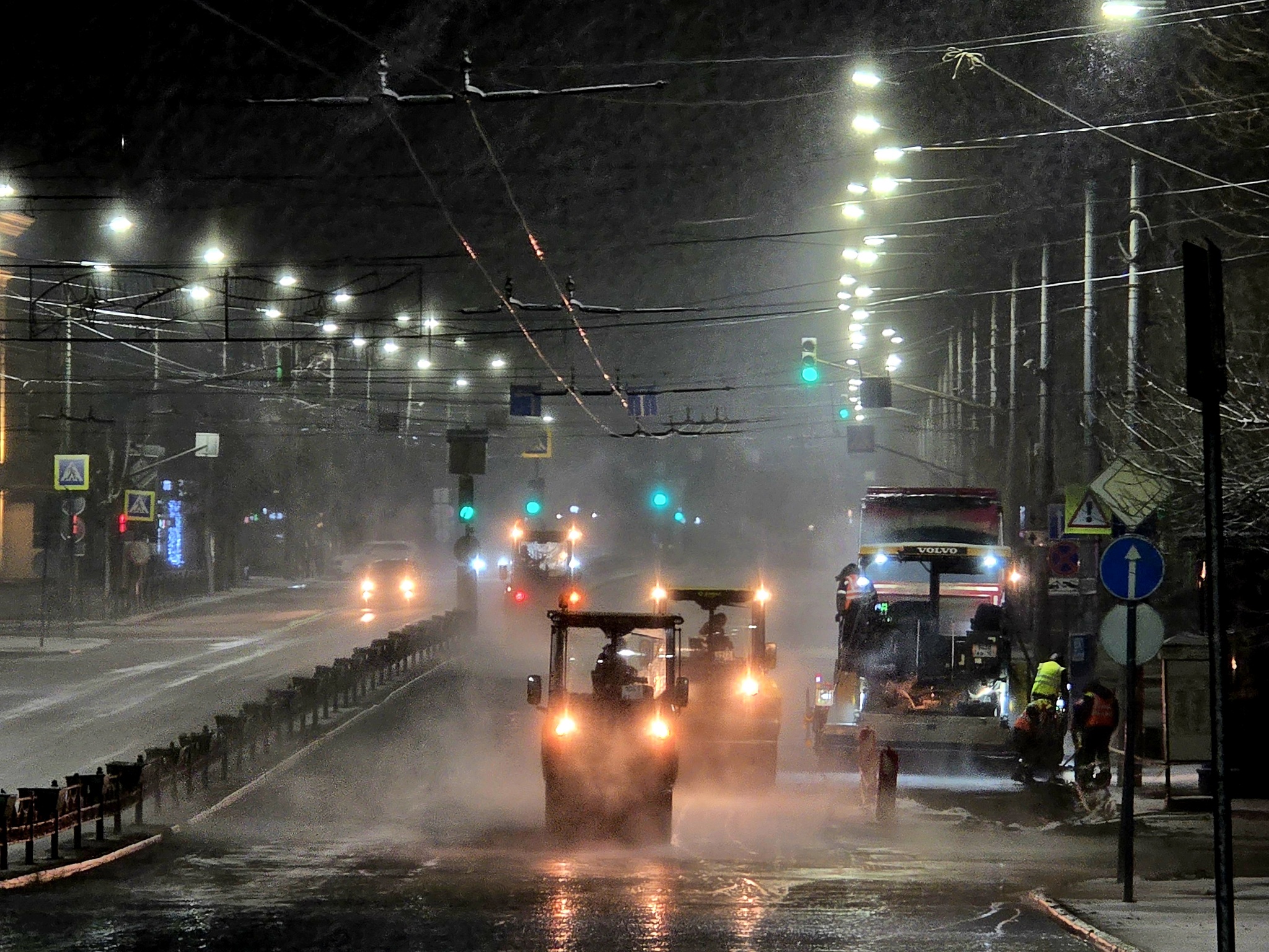 Kaluga, night... - My, Kaluga, Night, Blizzard, City walk, Longpost