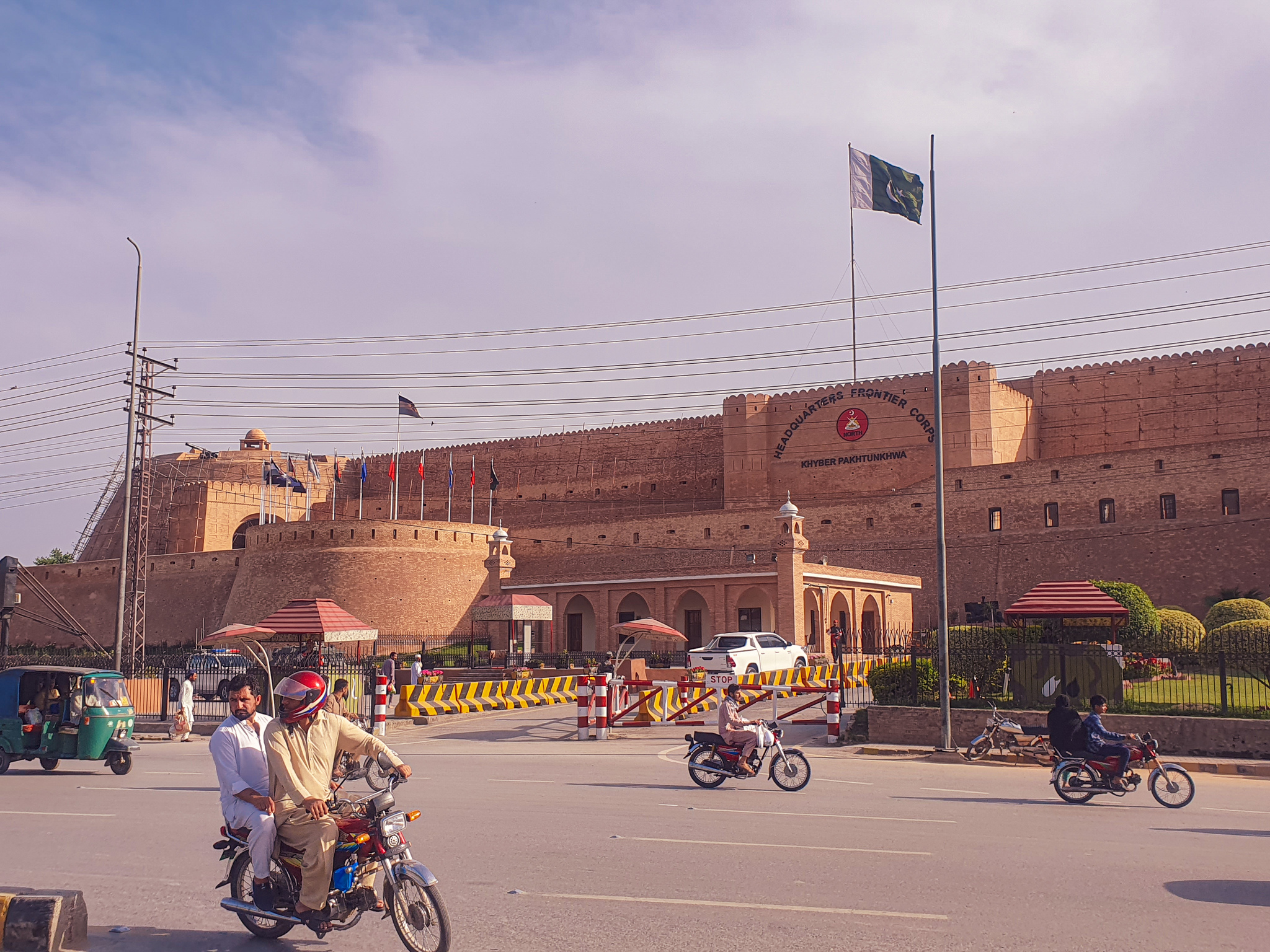 Peshawar. 50 km from Afghanistan. Part 1 - My, Pakistan, Muslims, Pakistanis, Life stories, Longpost