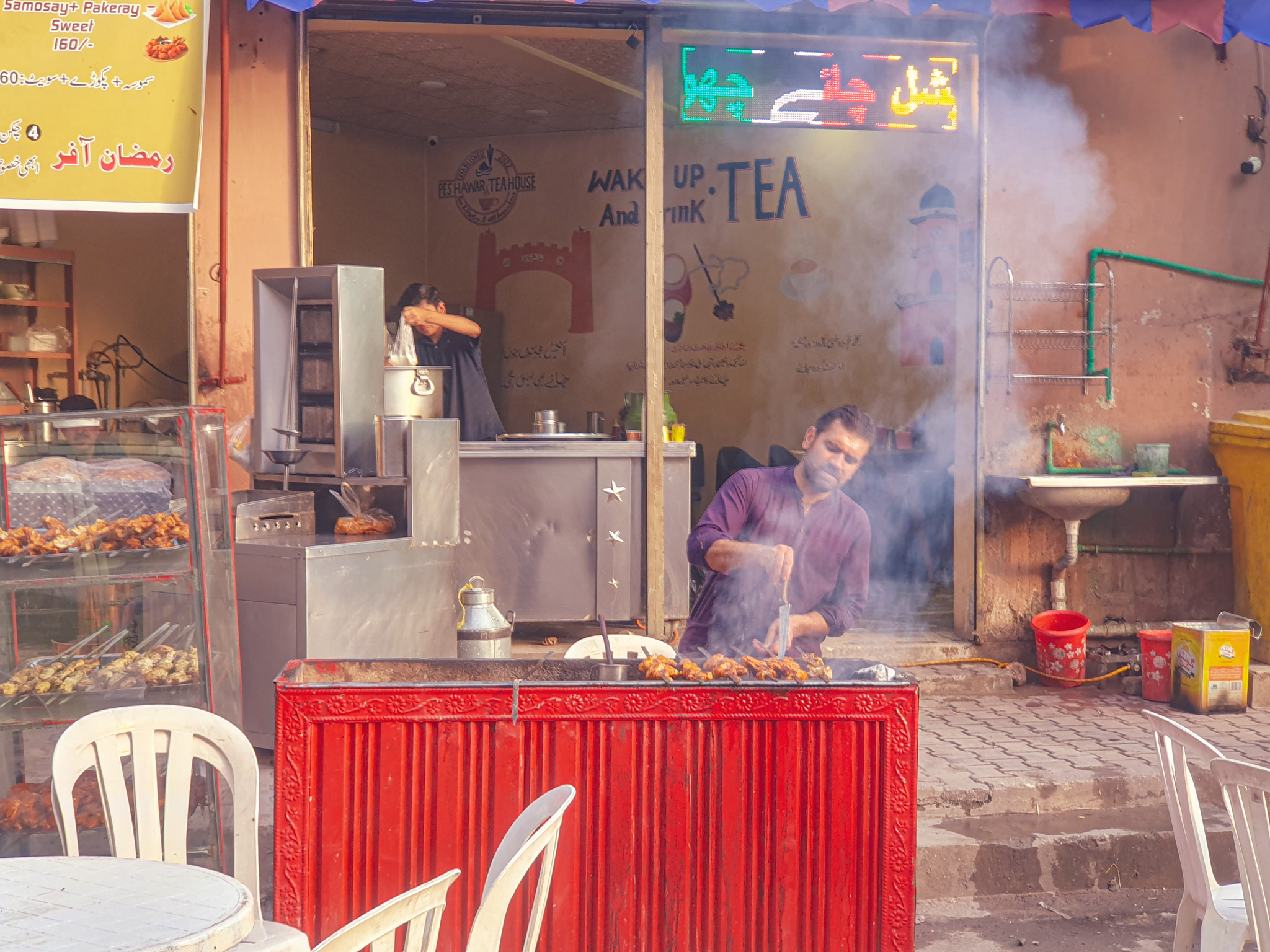 Peshawar. 50 km from Afghanistan. Part 1 - My, Pakistan, Muslims, Pakistanis, Life stories, Longpost