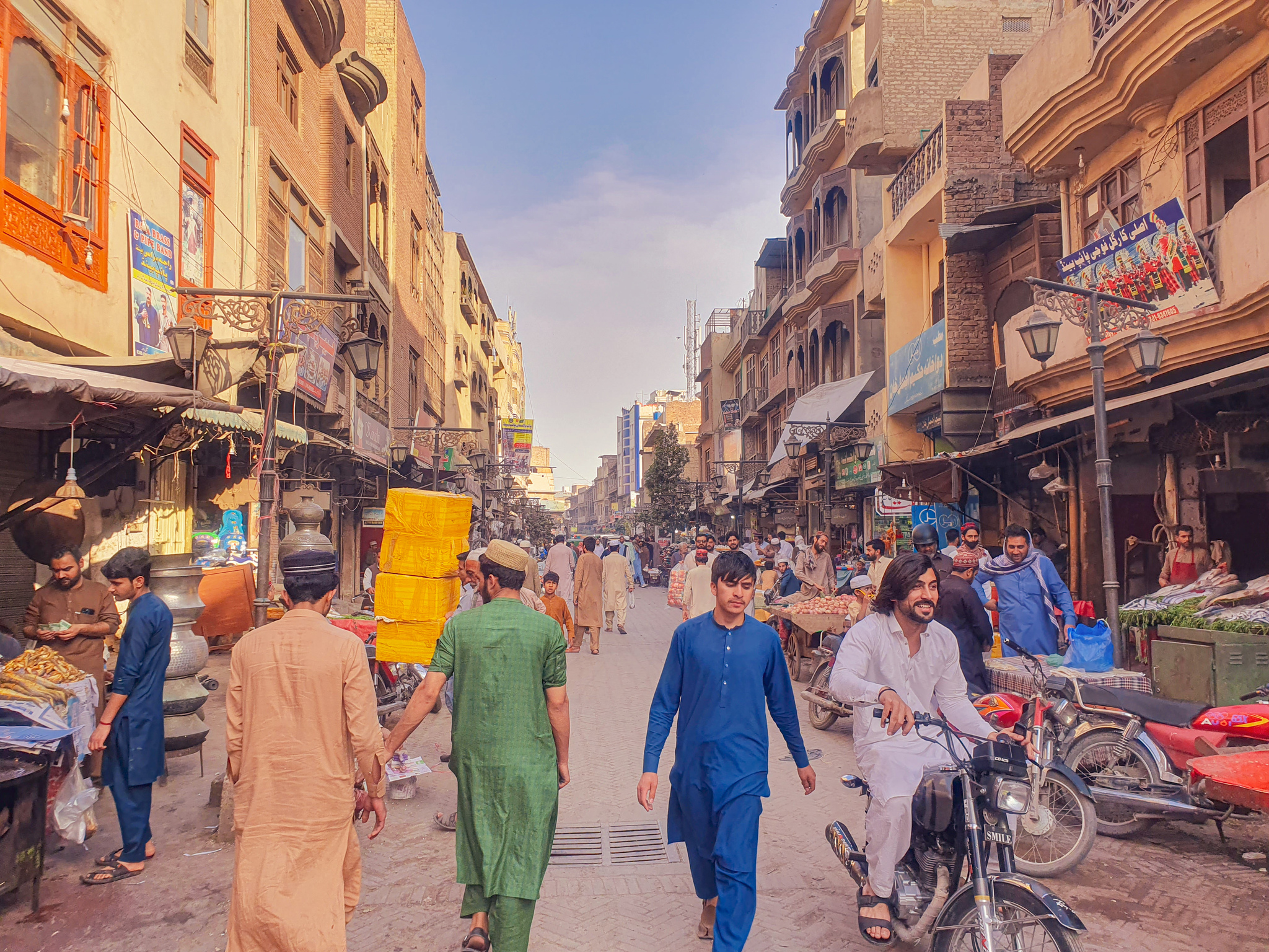 Peshawar. 50 km from Afghanistan. Part 1 - My, Pakistan, Muslims, Pakistanis, Life stories, Longpost