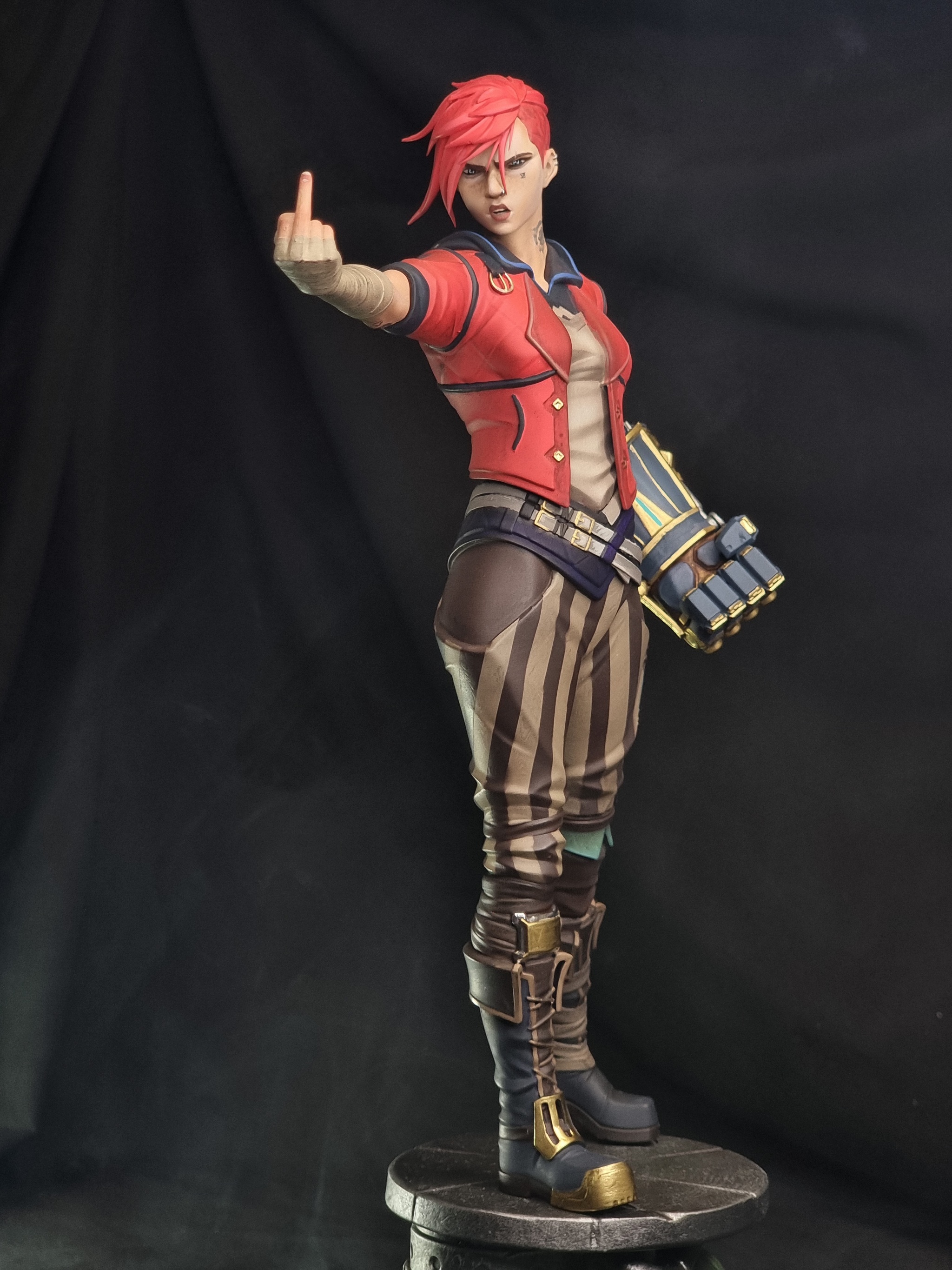 I painted Vi based on Arcane - My, Painting miniatures, 3D печать, Painting, Painting, 3D printer, Arcane, League of legends, VI, 3D modeling, Modeling, Longpost