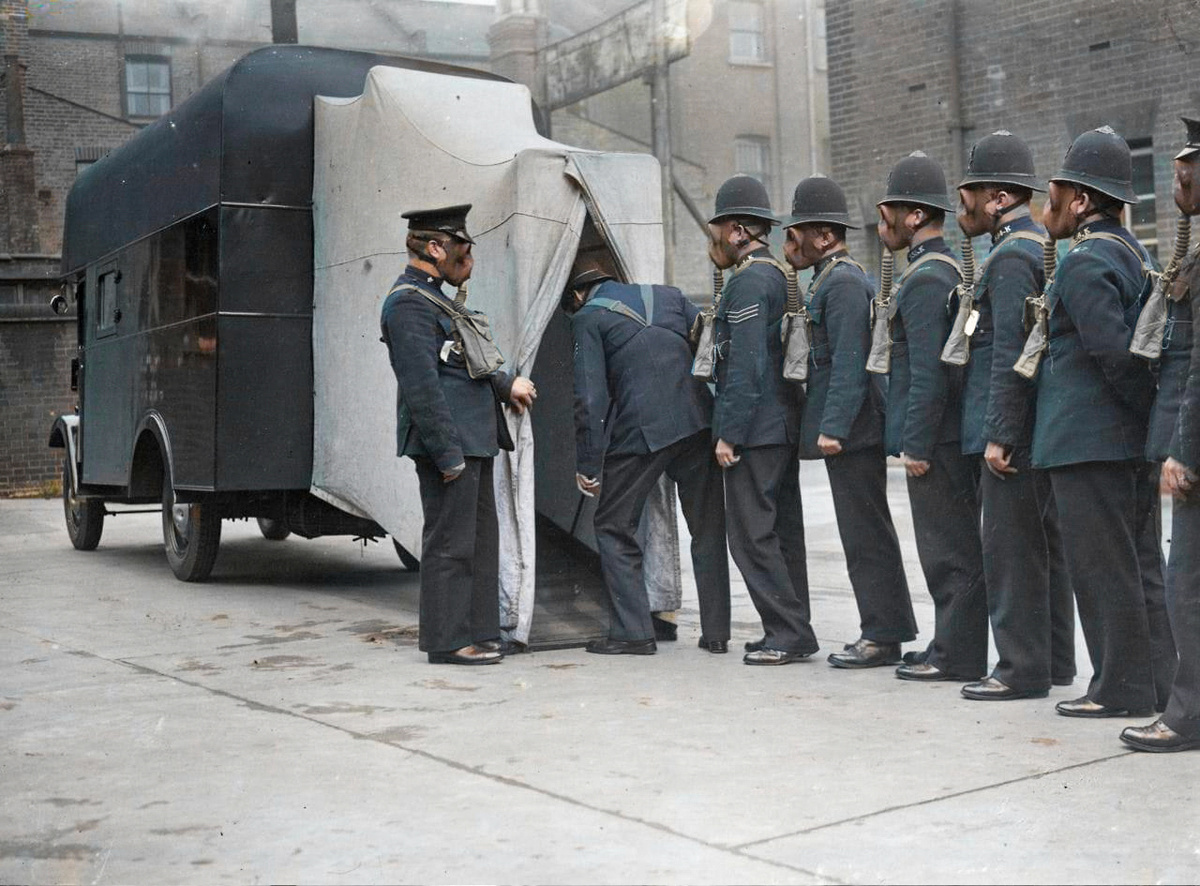 Curious Photos from Britain's Past. 20 Colorized Photographs of the 20th Century. Part VIII - My, Old photo, The photo, Historical photo, Great Britain, 20th century, Colorization, England, London, Longpost