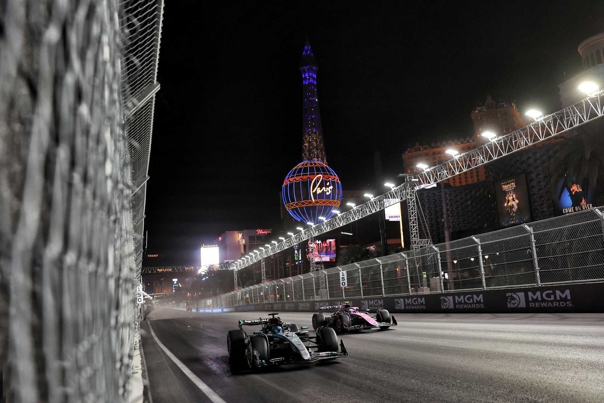 Las Vegas Formula 1 Grand Prix Review: Mercedes triumph, Ferrari squabbles and Verstappen's championship finish - Автоспорт, Formula 1, World championship, Las Vegas, Nevada, Champion, Max Verstappen, George Russell, Lewis Hamilton, Pierre Gasly, Ferrari, Mercedes, Red bull, Perez, Lando Norris, Mclaren, Night, Yandex Zen (link), VKontakte (link), Longpost