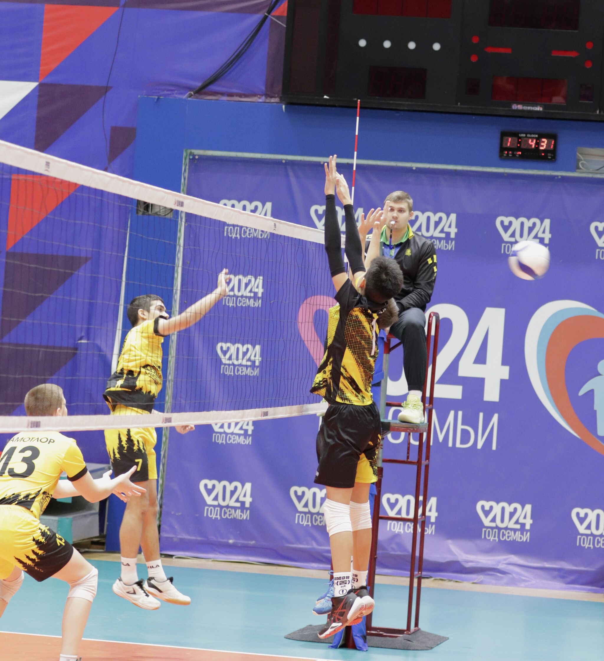 VOLLEYBALL. Open Championship of the city of Nizhnevartovsk among young men. SC Samotlor - My, The photo, Ugra, People, Volleyball, Sport, Longpost